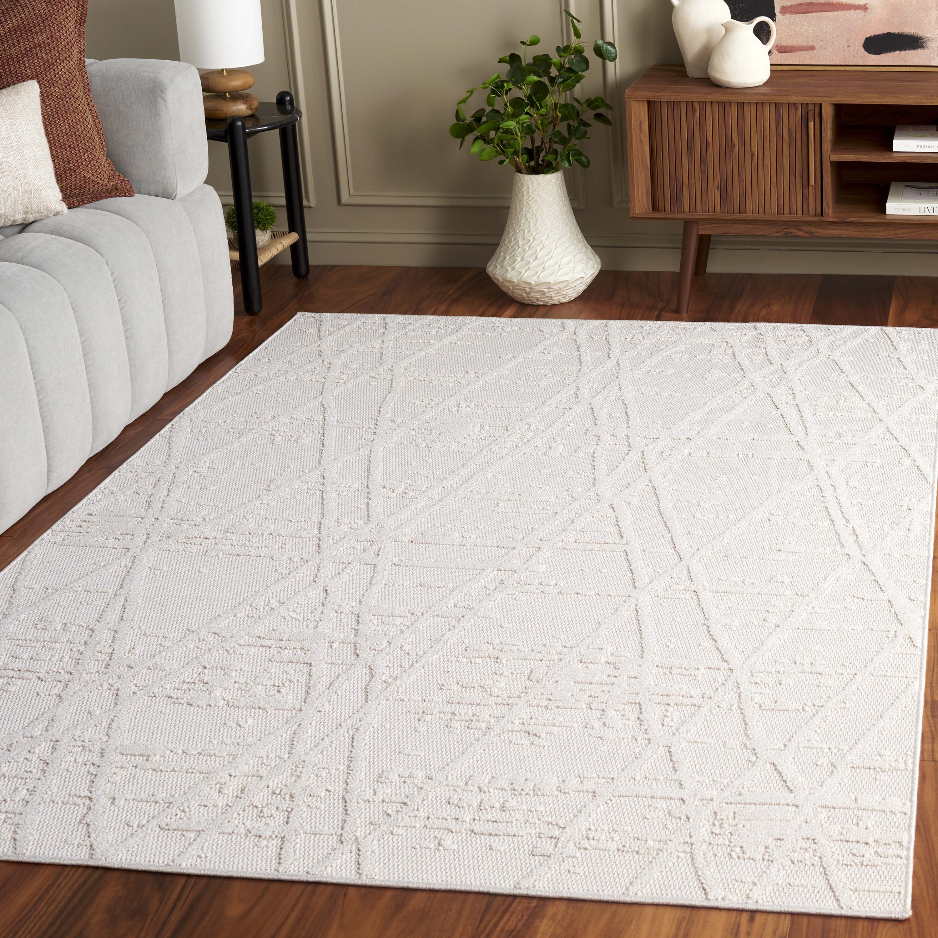 Paros 114A Ivory 4 x 6 Rectangular Area rug