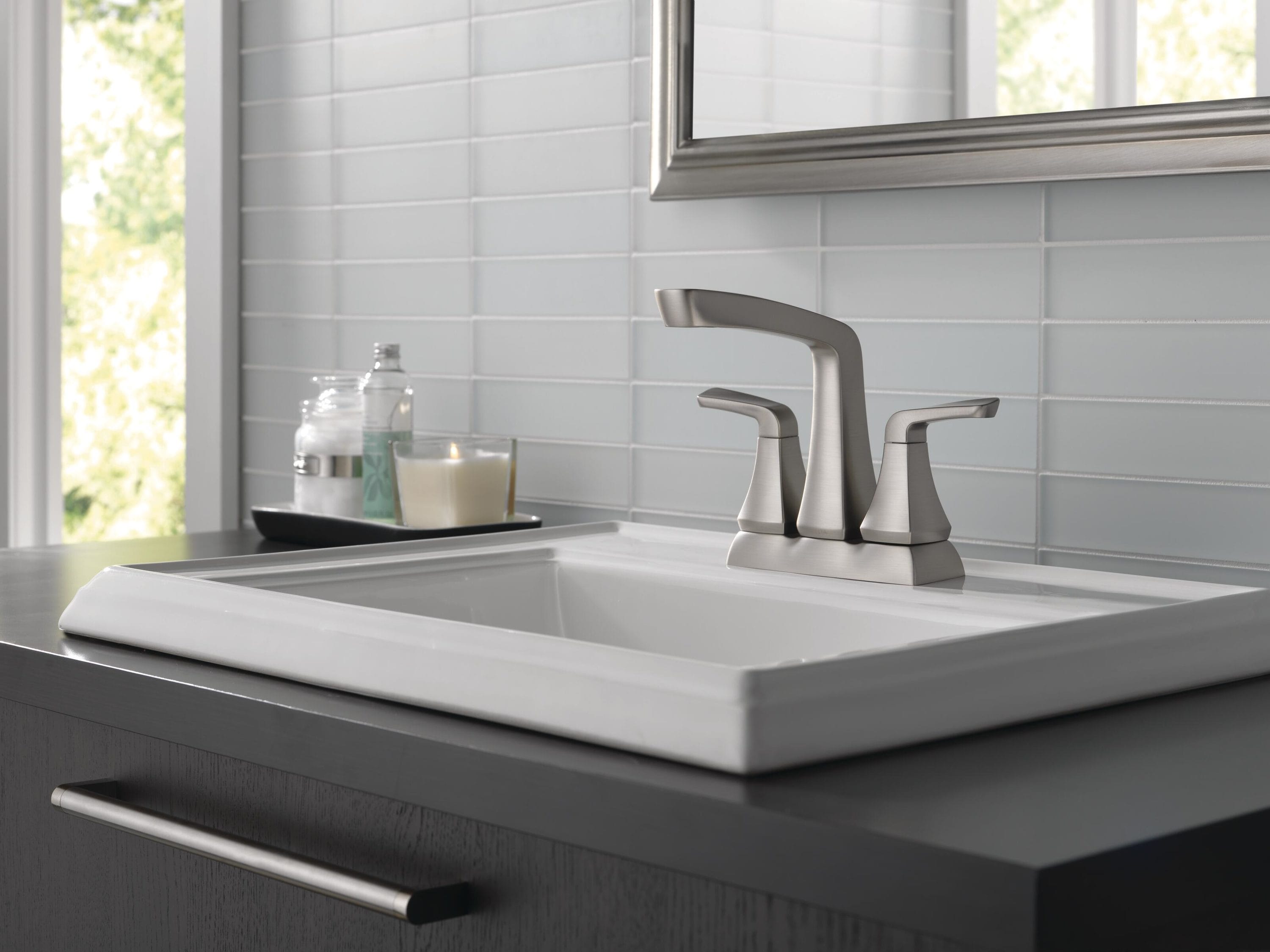 Delta 25789LF-SP Lavatory-Faucets - View #2