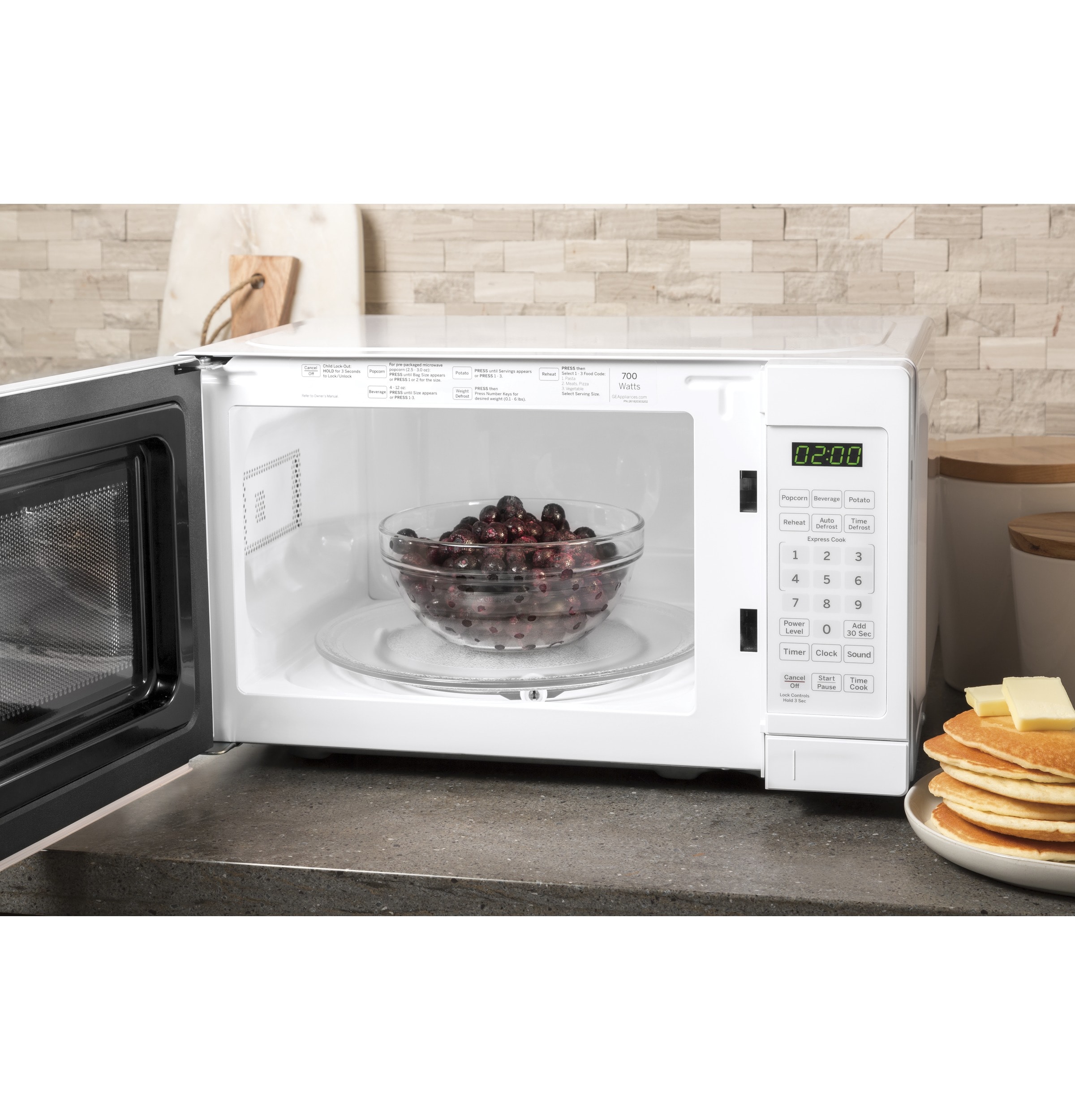 GE JEM3072DHWW 0.7 Cu. ft. Countertop Microwave Oven, White