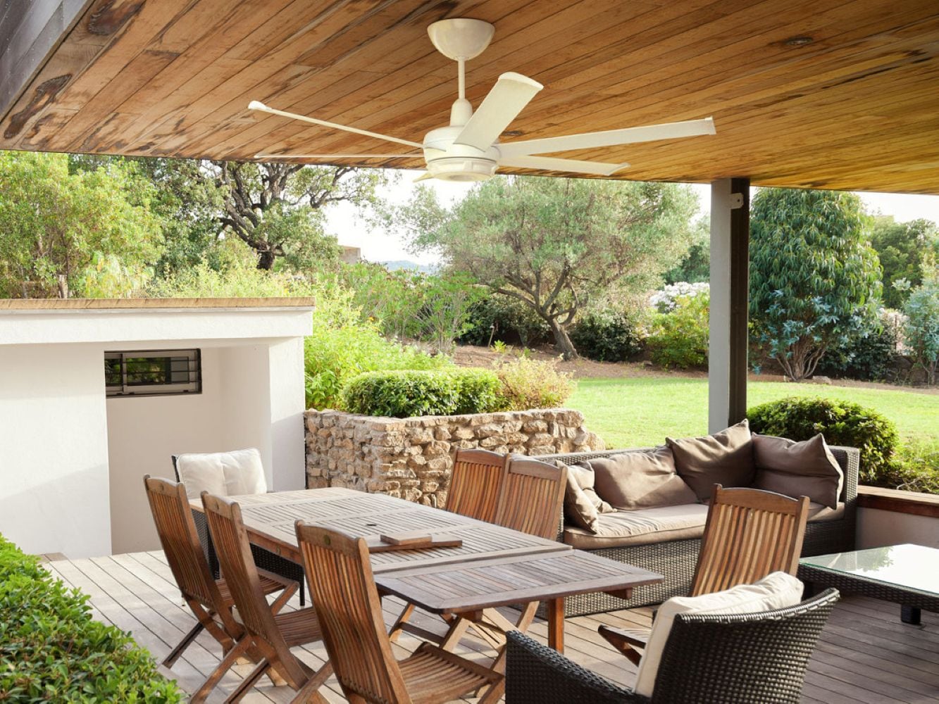 Big Ass Fans ES6 60-in White Covered Outdoor Ceiling Fan Without Light and Remote Control Included Sansujyuku sansujyuku.com