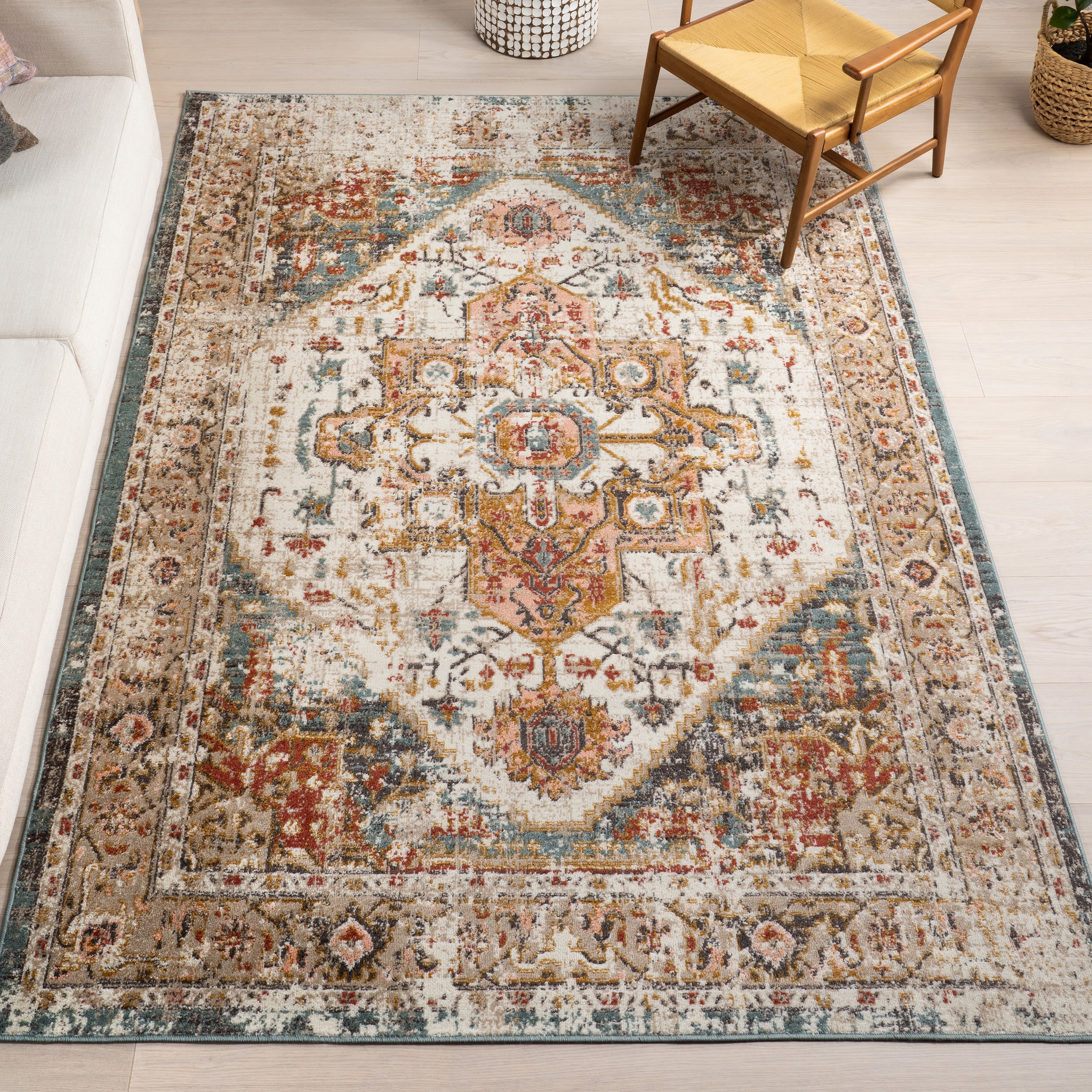 nuLOOM GRWS04A-O406 Justine 4 x 6 (ft) Loomed Polypropylene Beige Oval Indoor Medallion Vintage Area rug
