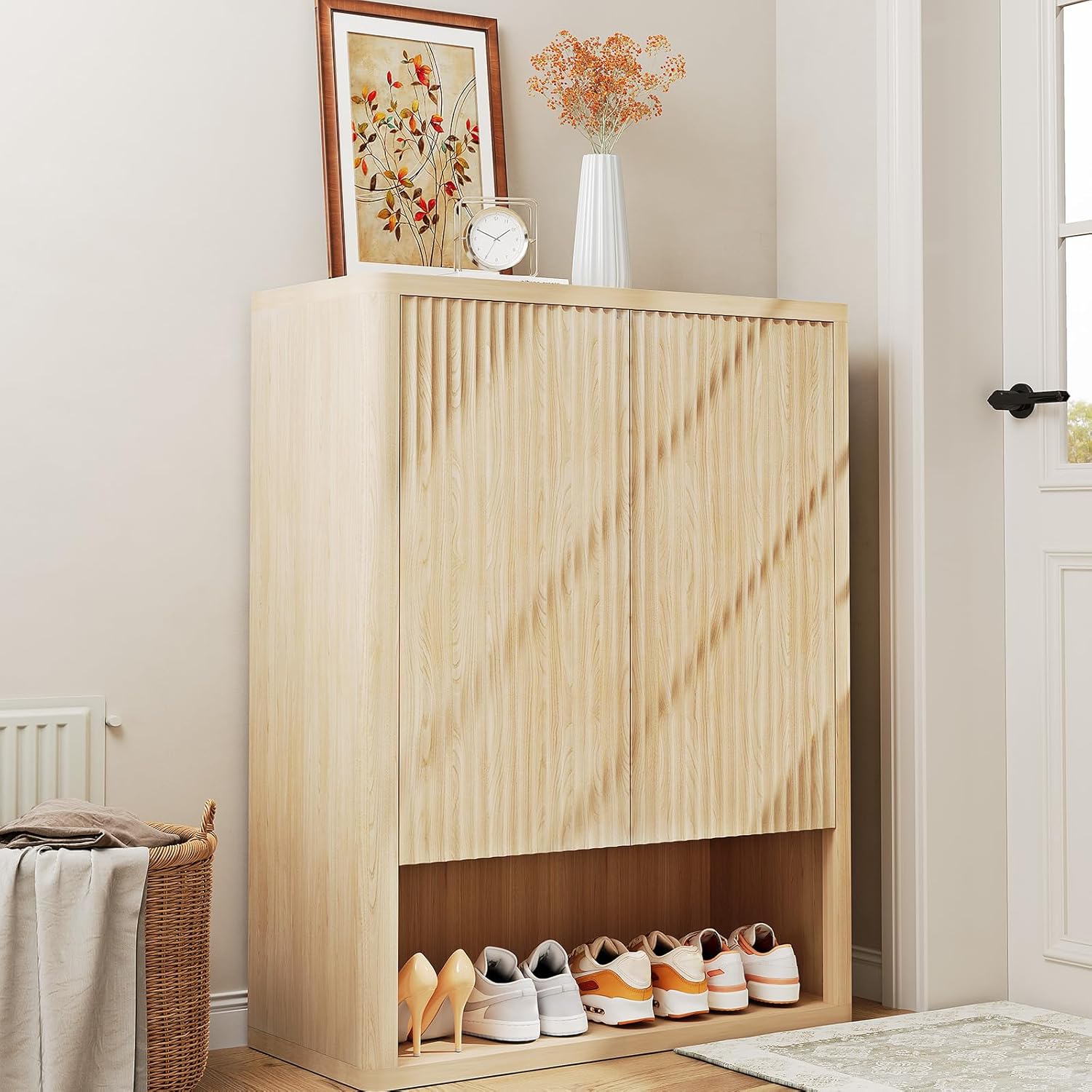 Garvee Modern Fluted Shoe Cabinet 5 Tier Shoe Storage Cabinet 44.5 inches Tall Free Standing Shoe Storage Organizer with Adjustable Shelves 1 Open Shelf and 2 Doors for Entryway Hallway Living Room Natural Oak #OYF-PHK-35CLUU4B