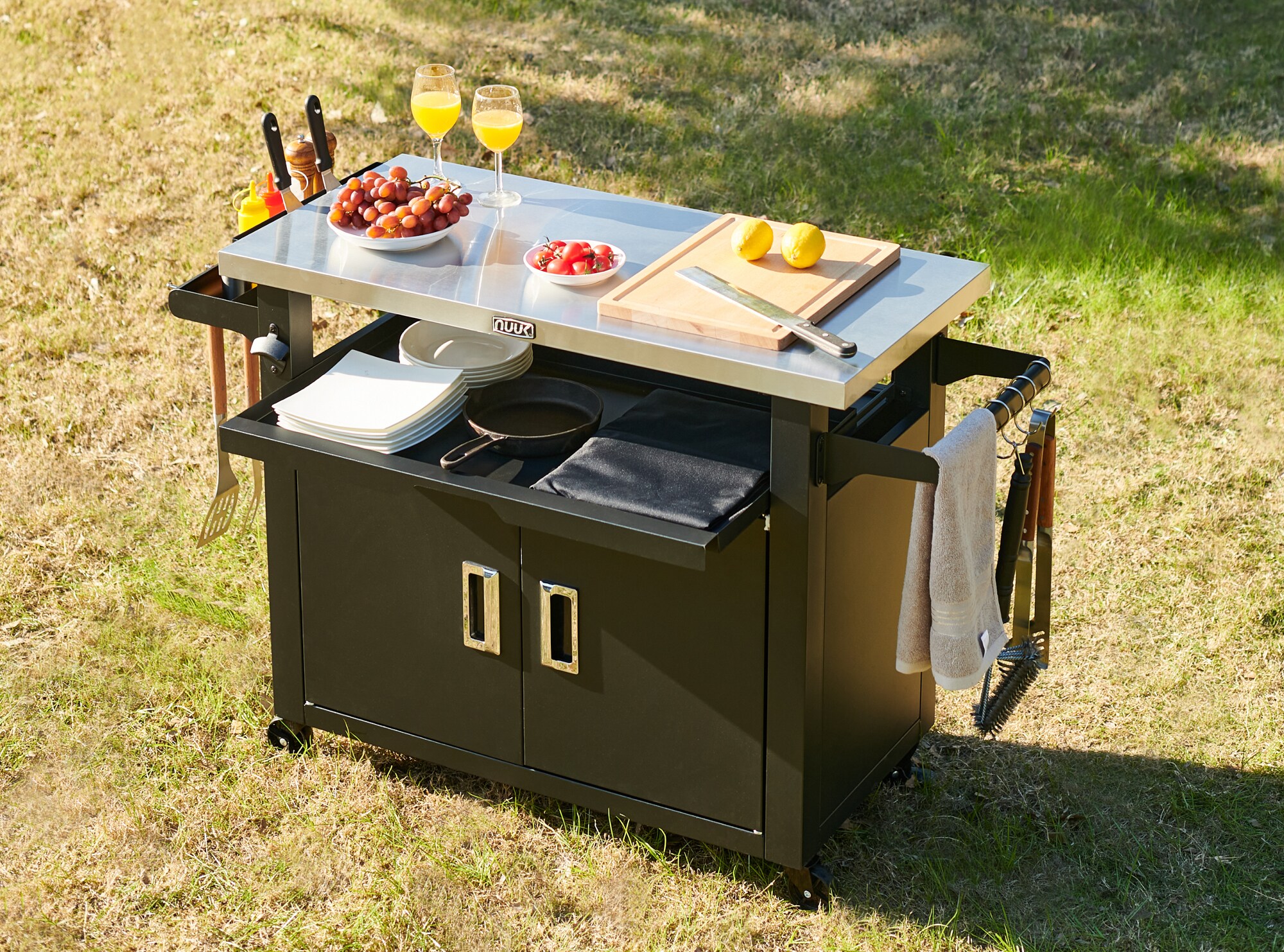 NUUK MC810 Grill-Carts-Grill-Stands - View #5