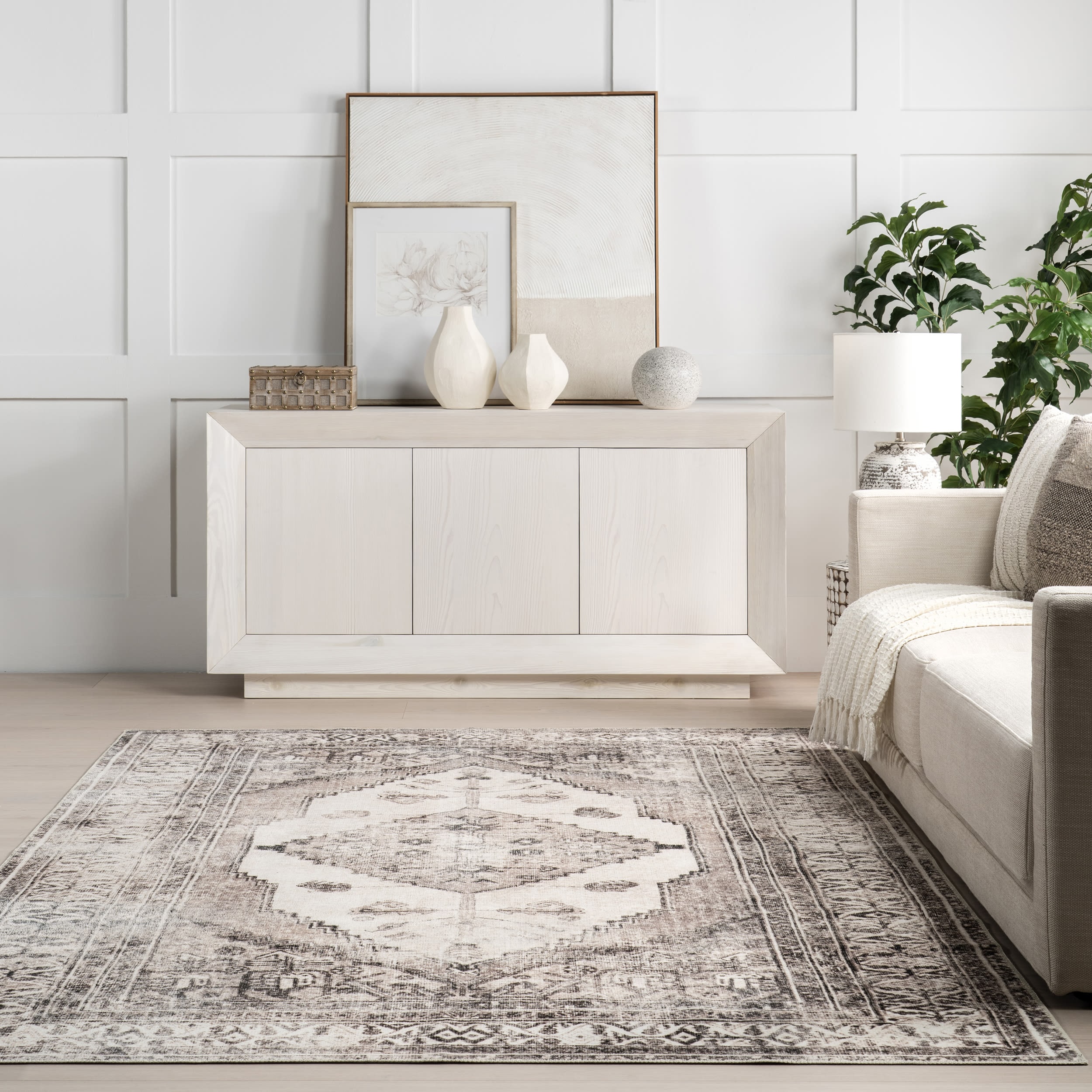 Light Gray Synthetic Medallion Washable Rectangular Area Rug 3' x 5'