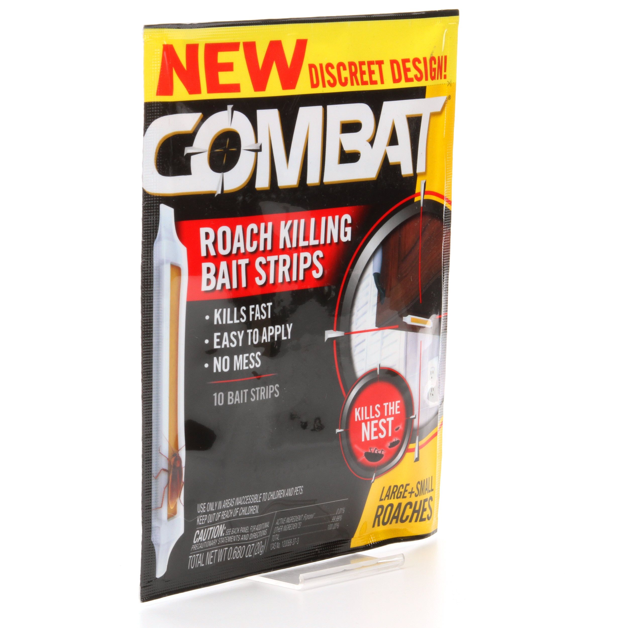 are old combat roach traps toxic to dogs