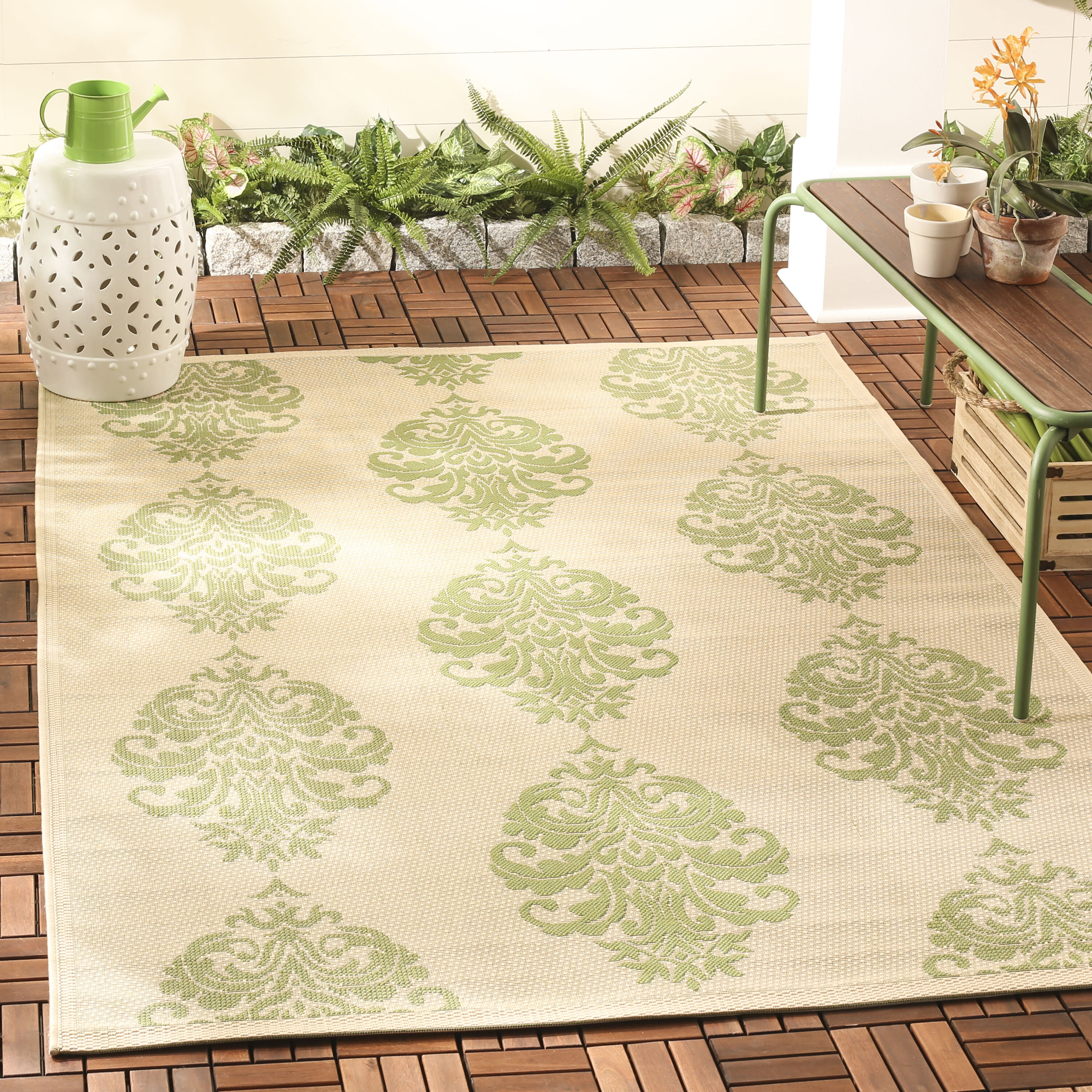 Safavieh CY2720-1E01-5 Courtyard Bermuda 5 x 8 (ft) Loomed Polypropylene Natural/Olive Rectangular Indoor/Outdoor Damask Area rug