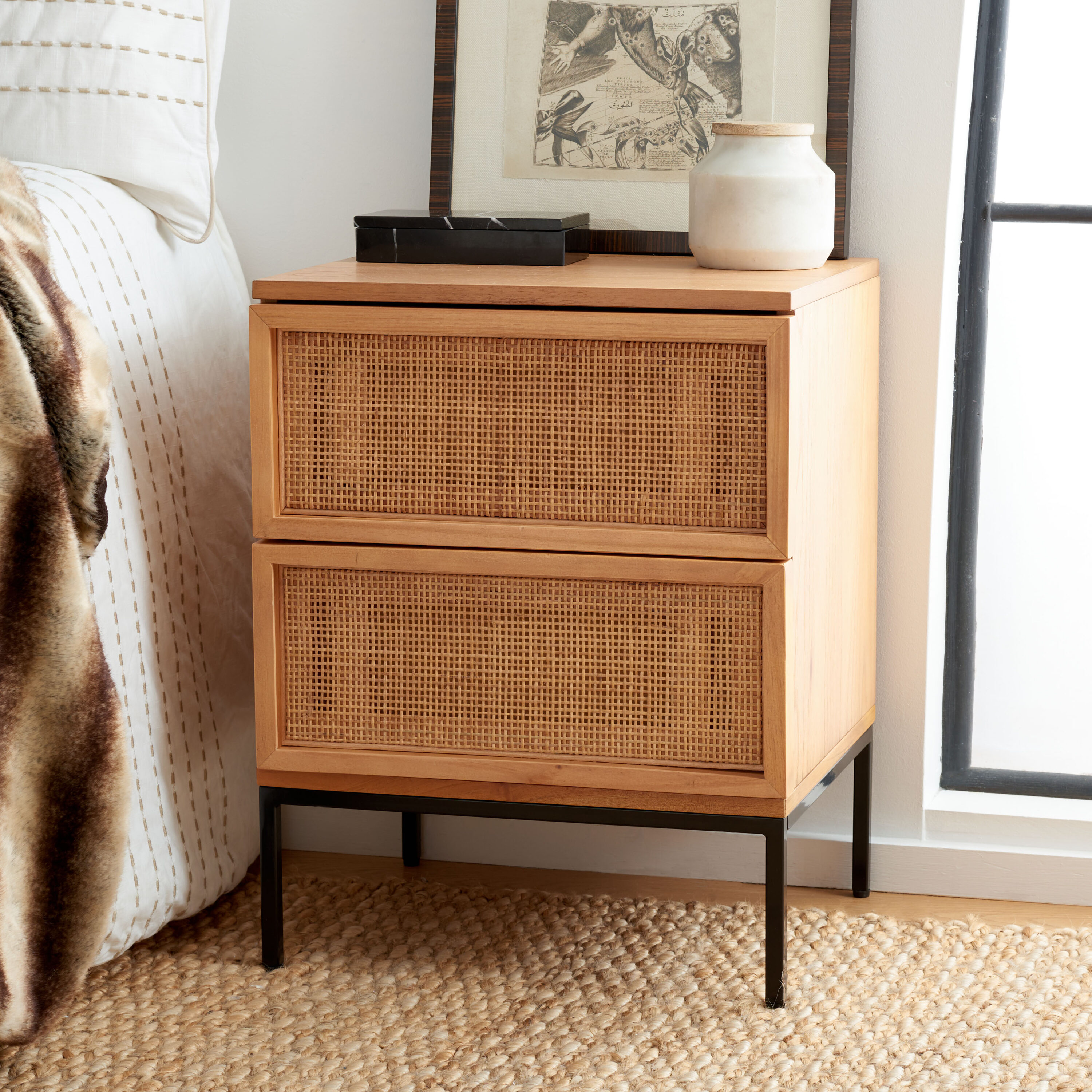 Safavieh NST5007C Natural With Natural Rattan/Black Legs Nightstand