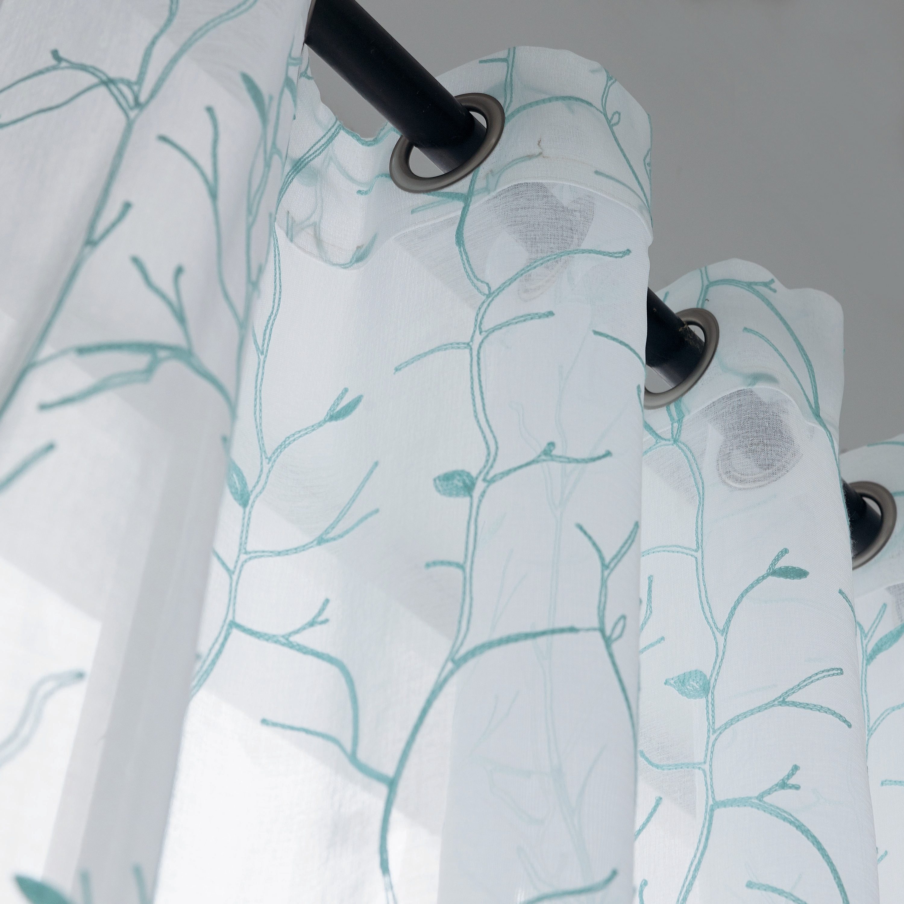  TESS-84-TQS curtains - View #2