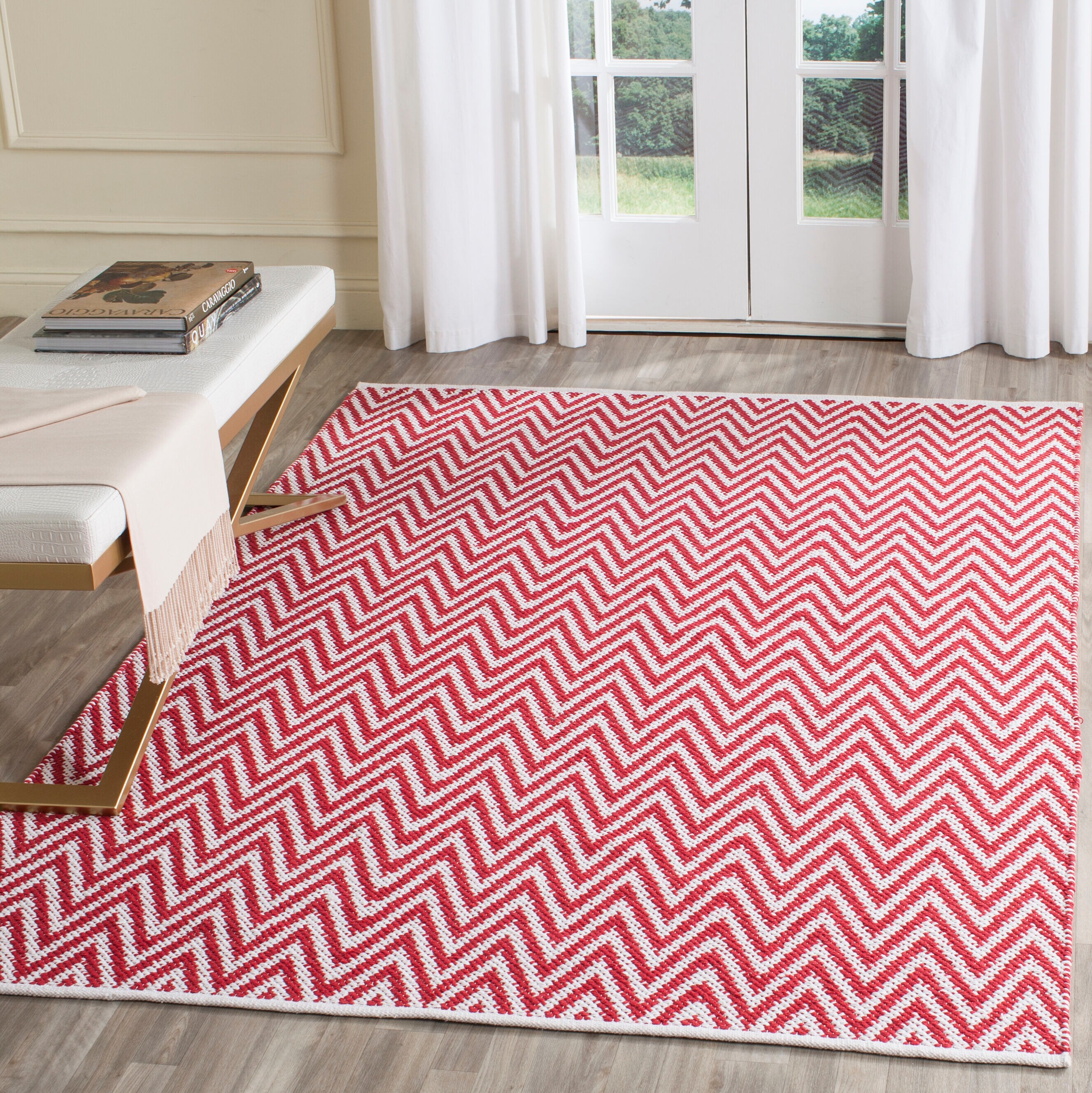 Coastal Charm Red/Ivory Handwoven Cotton 5'x7' Area Rug