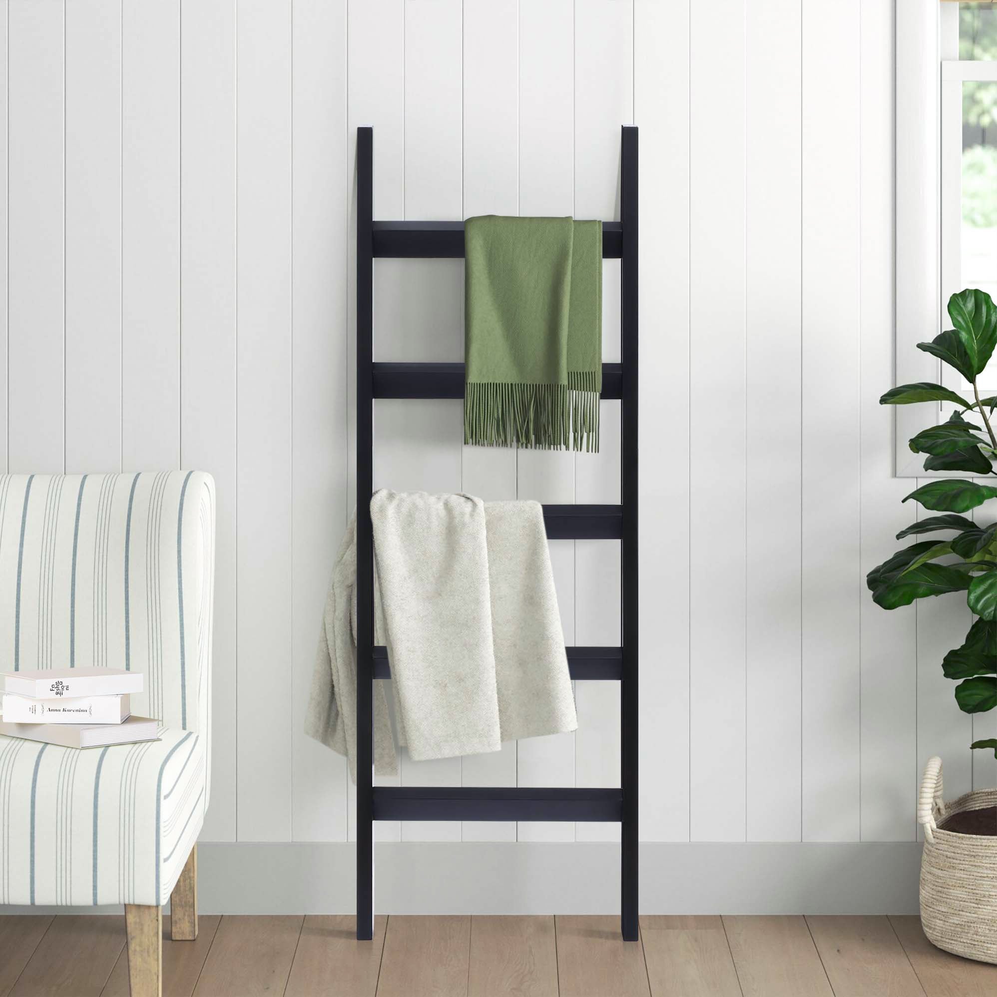 LuxenHome WHD1719 Quilt-Racks - View #2