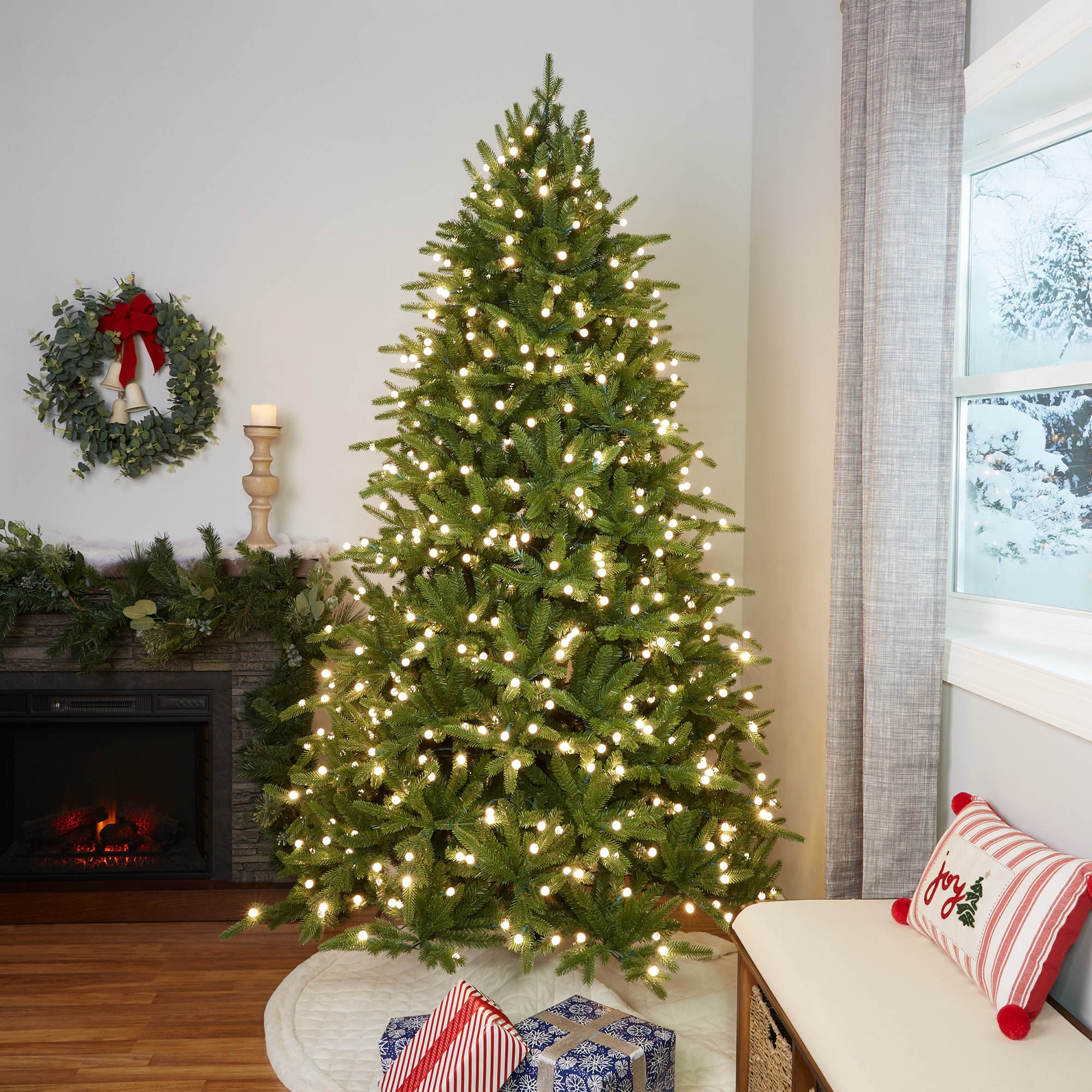 GE 21111LO Artificial-Christmas-Trees - View #3