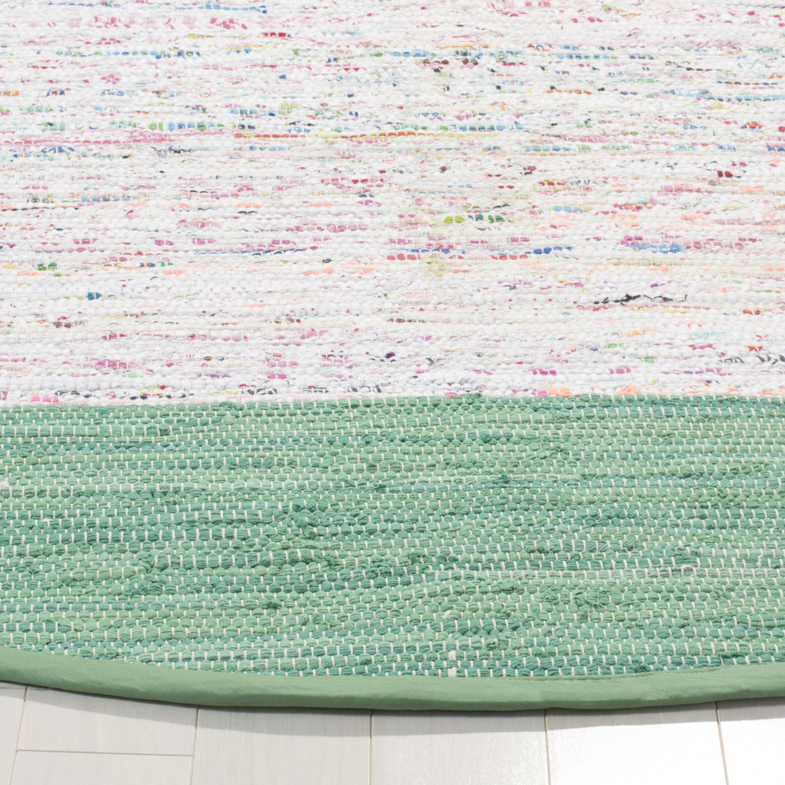 Safavieh MTK711D-4R rugs - View #3