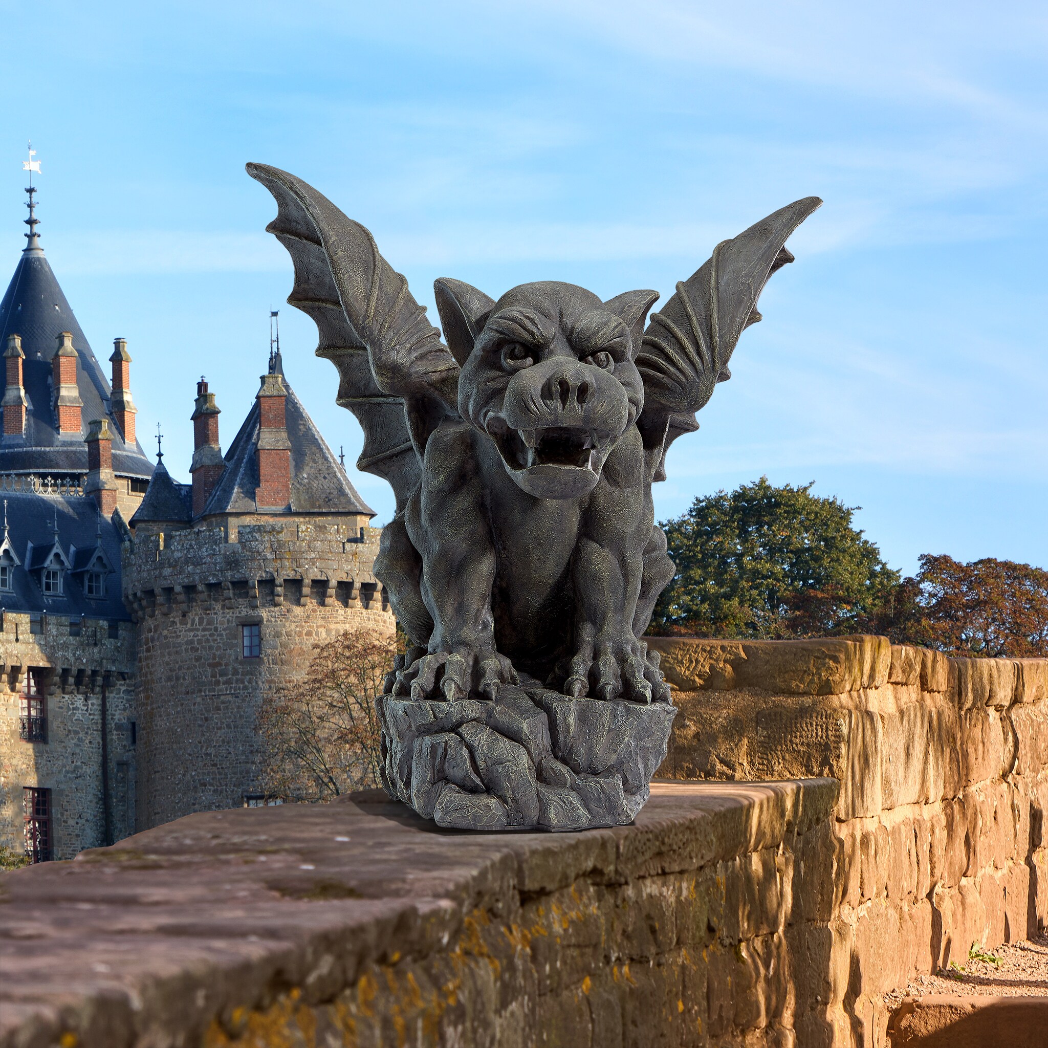 Design Toscano 22.5-in H x 21-in W Gray Gargoyle Garden