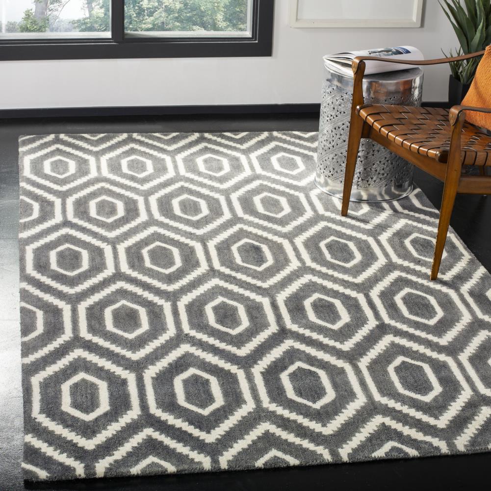 Safavieh HIM902F-6SQ rugs - View #2
