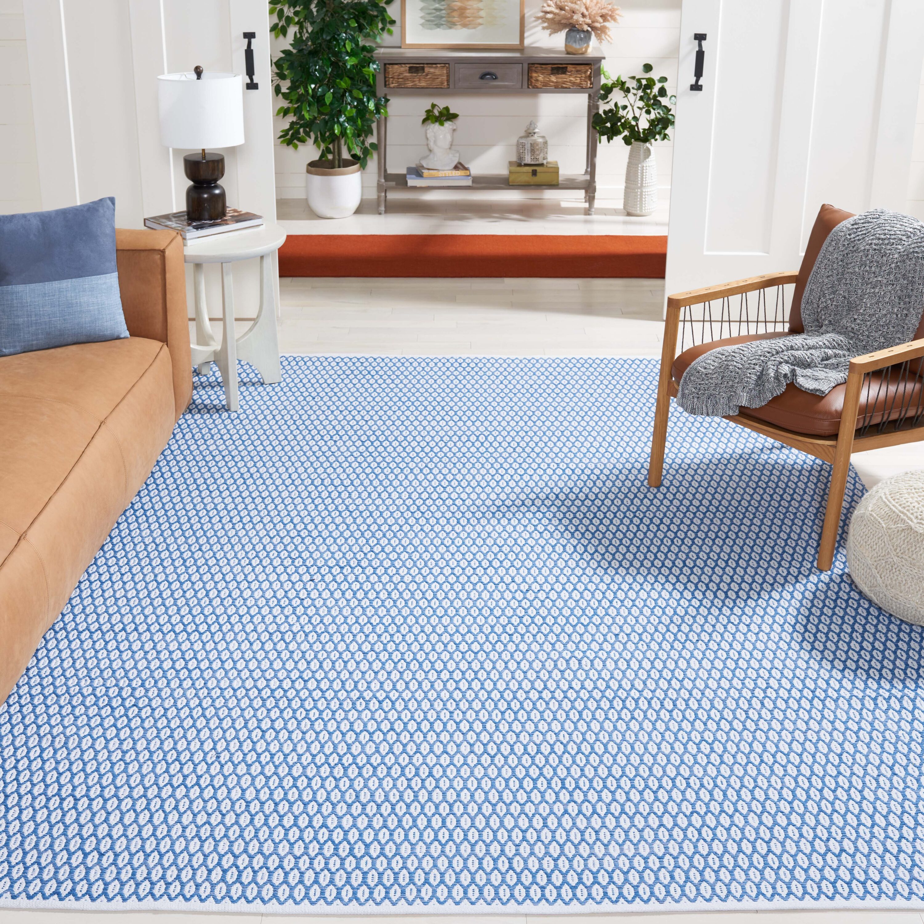  Montauk 608 Blue/Ivory Contemporary 6ft x 9ft Medium Rectangle Rug