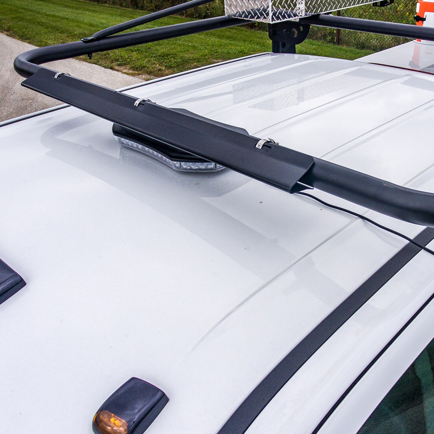 Yakima roof discount rack wind deflector