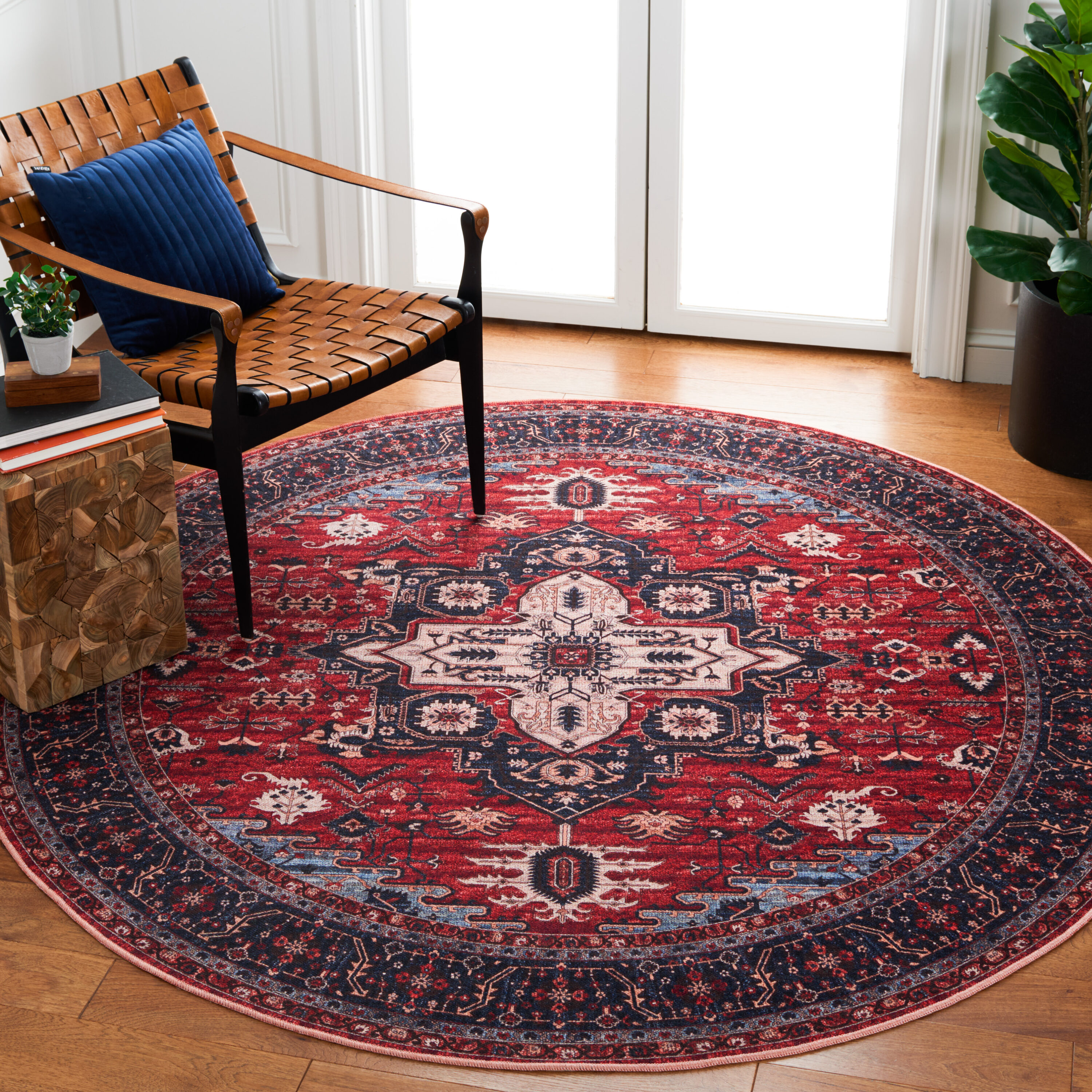 Safavieh SEP560Q-7R Serapi 7 x 7 (ft) Loomed Cotton Red/Navy Round Indoor Border Machine washable Area rug