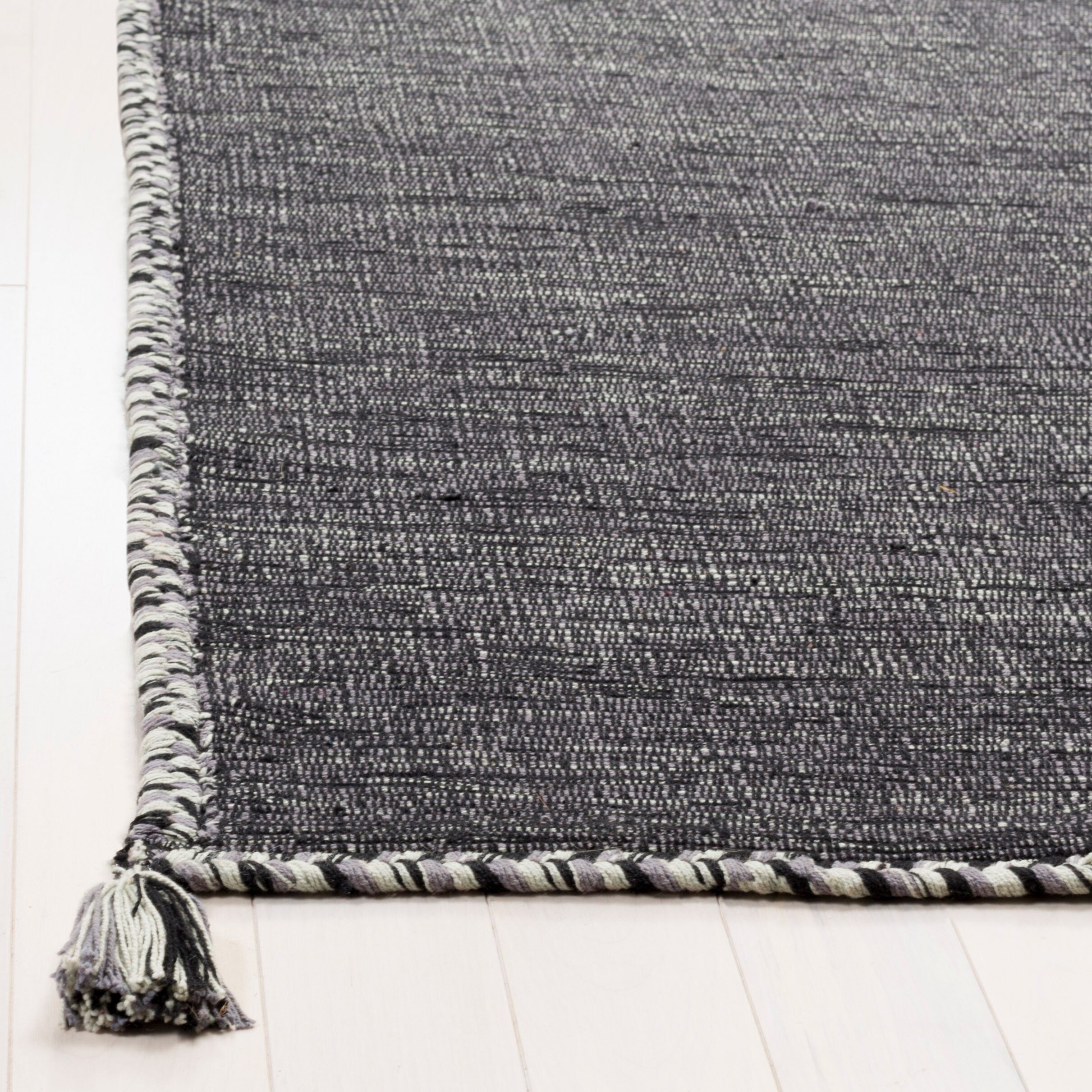 Safavieh MTK150F-5 rugs - View #3