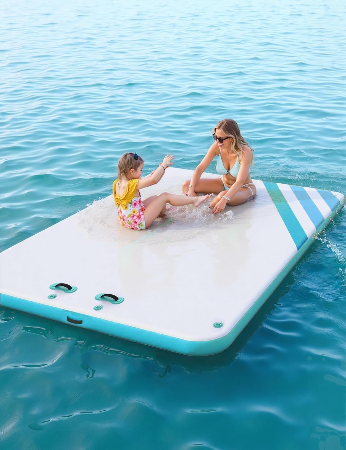 Qeetex GWPSS-334QD4MA 5ft×6ft Inflatable Floating Dock Swim Platform Floating Dock for Lakes  Multi Person Water Raft Mat with Storage Bag and Ladder Pool Float for Beach Ocean BLUE