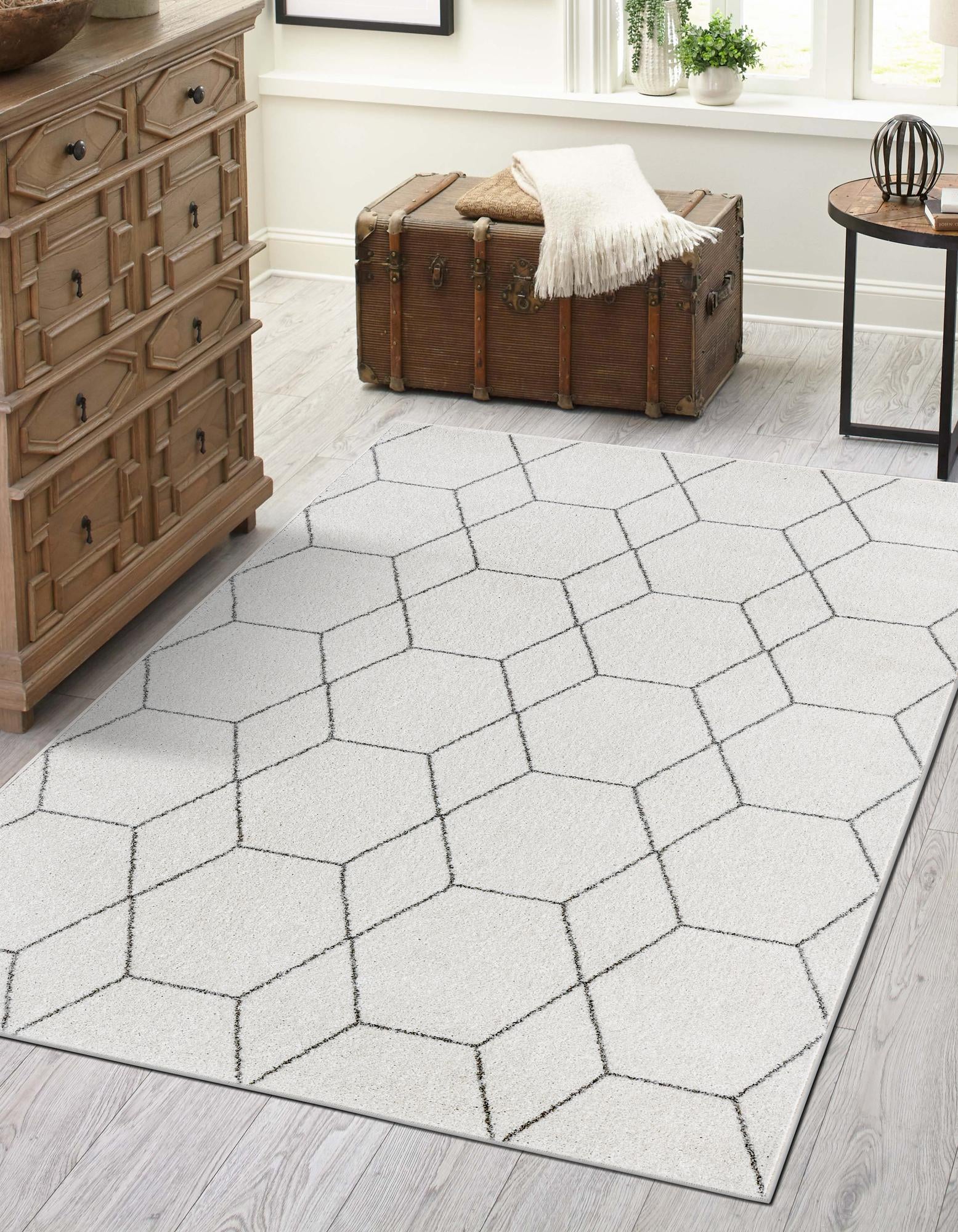Unique Loom 3140893 Trellis Frieze 8 x 10 (ft) Loomed Polypropylene Ivory Rectangular Indoor Trellis Area rug