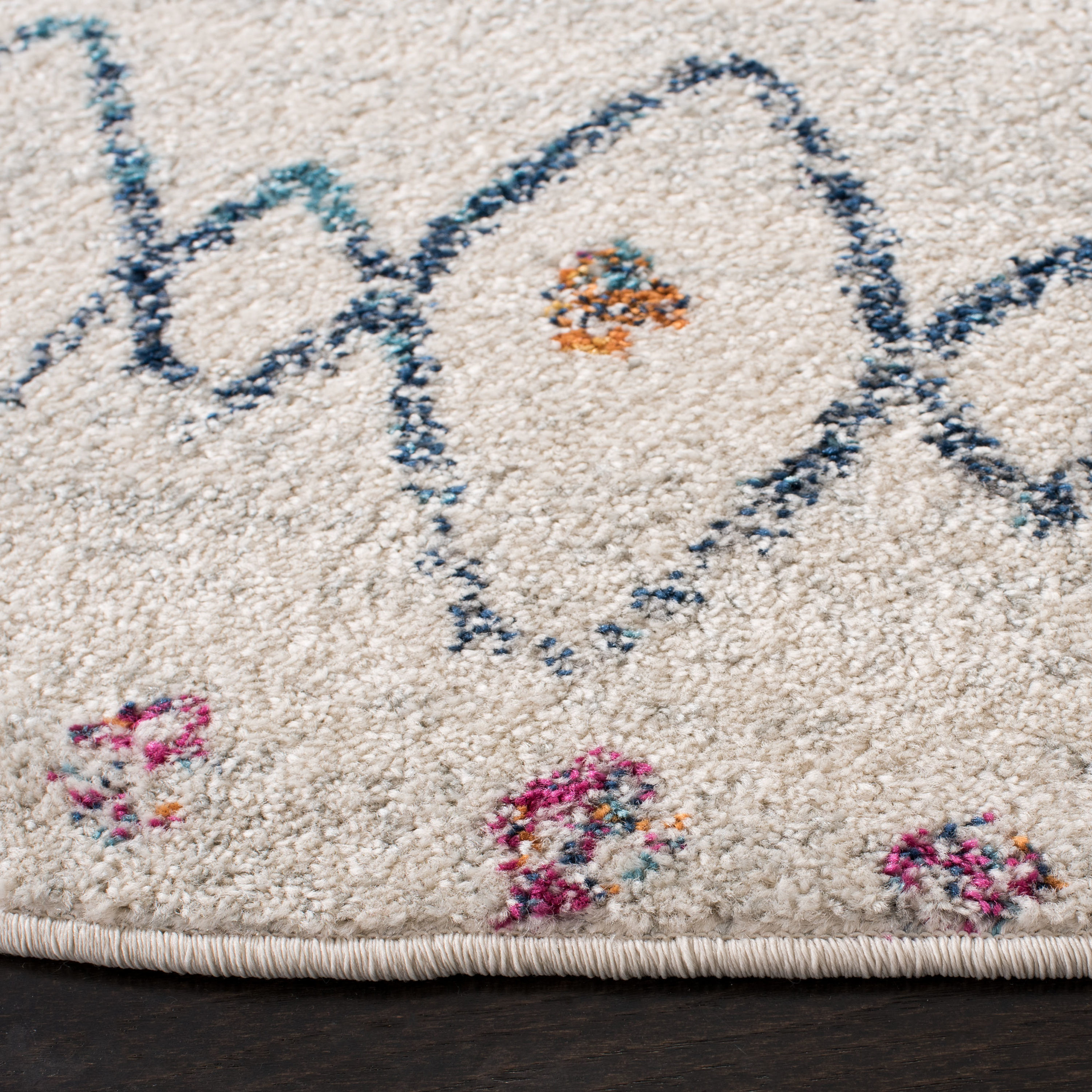 Safavieh MAD798B-9R rugs - View #3