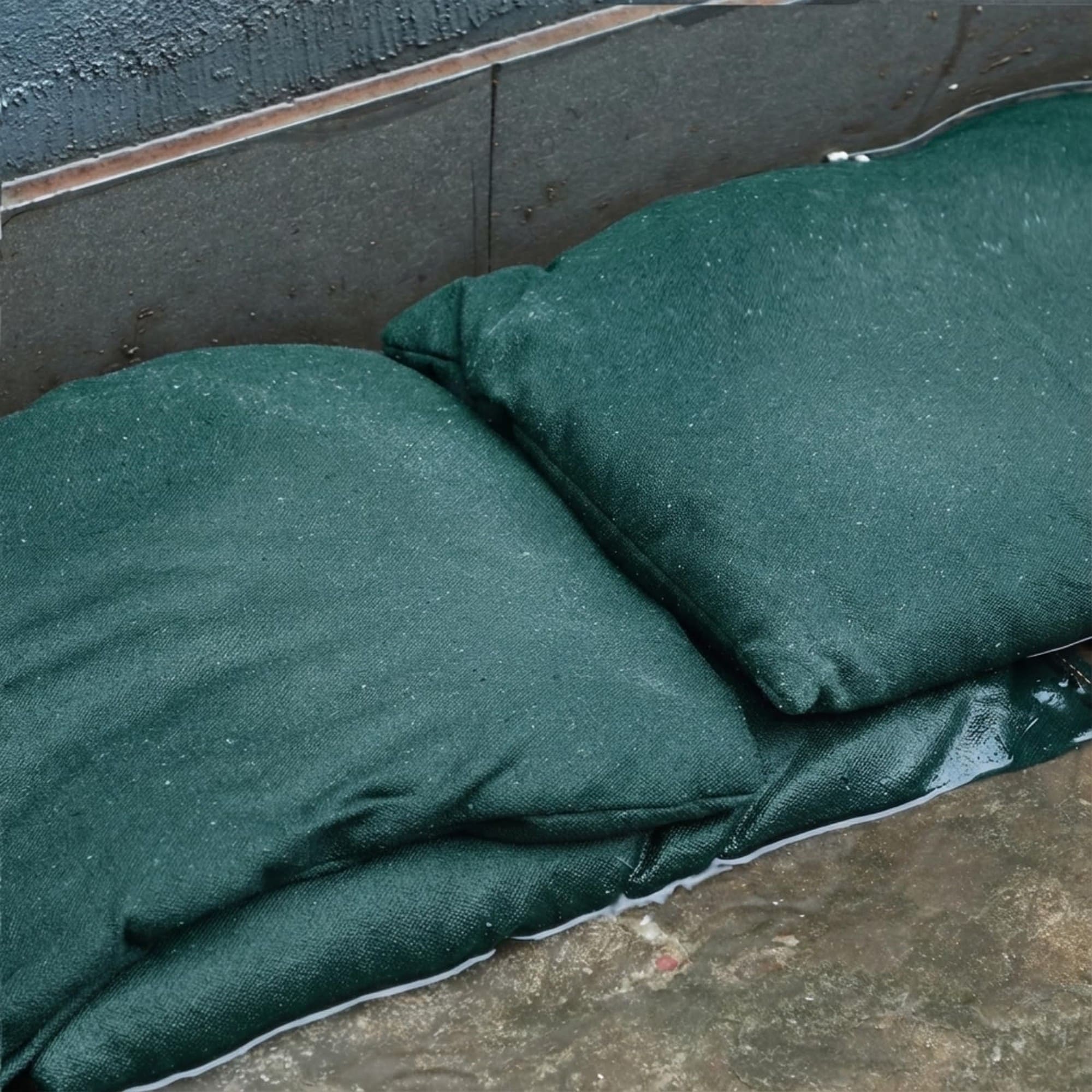 Angel Sar - 5 Pack 24 Inch x 16 Inch Dark Green Sandless Sand Bags Reusable Water Absorbent for G...