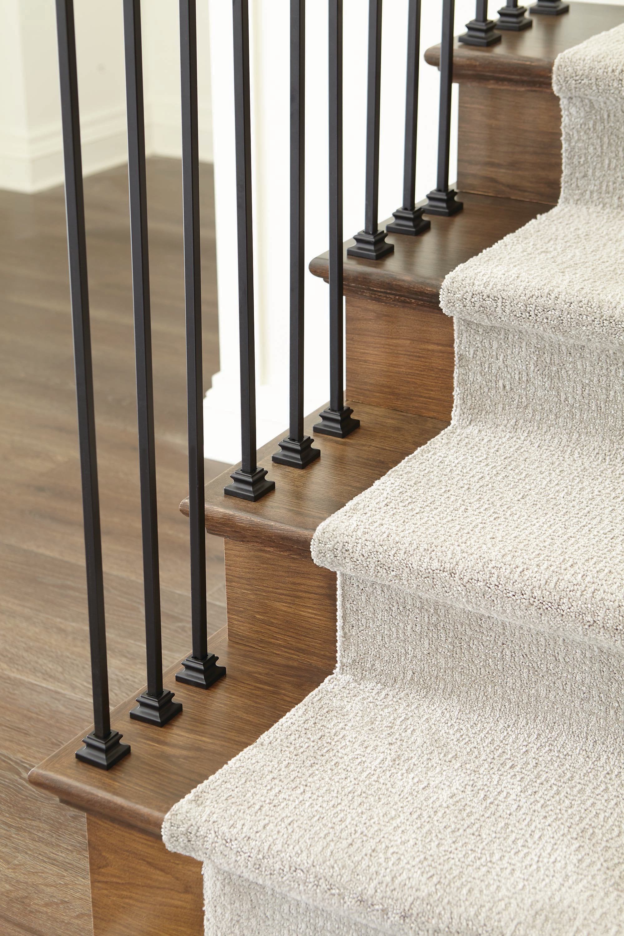 Crown Heritage 4983811FB Interior-Stairpart-Balusters - View #4