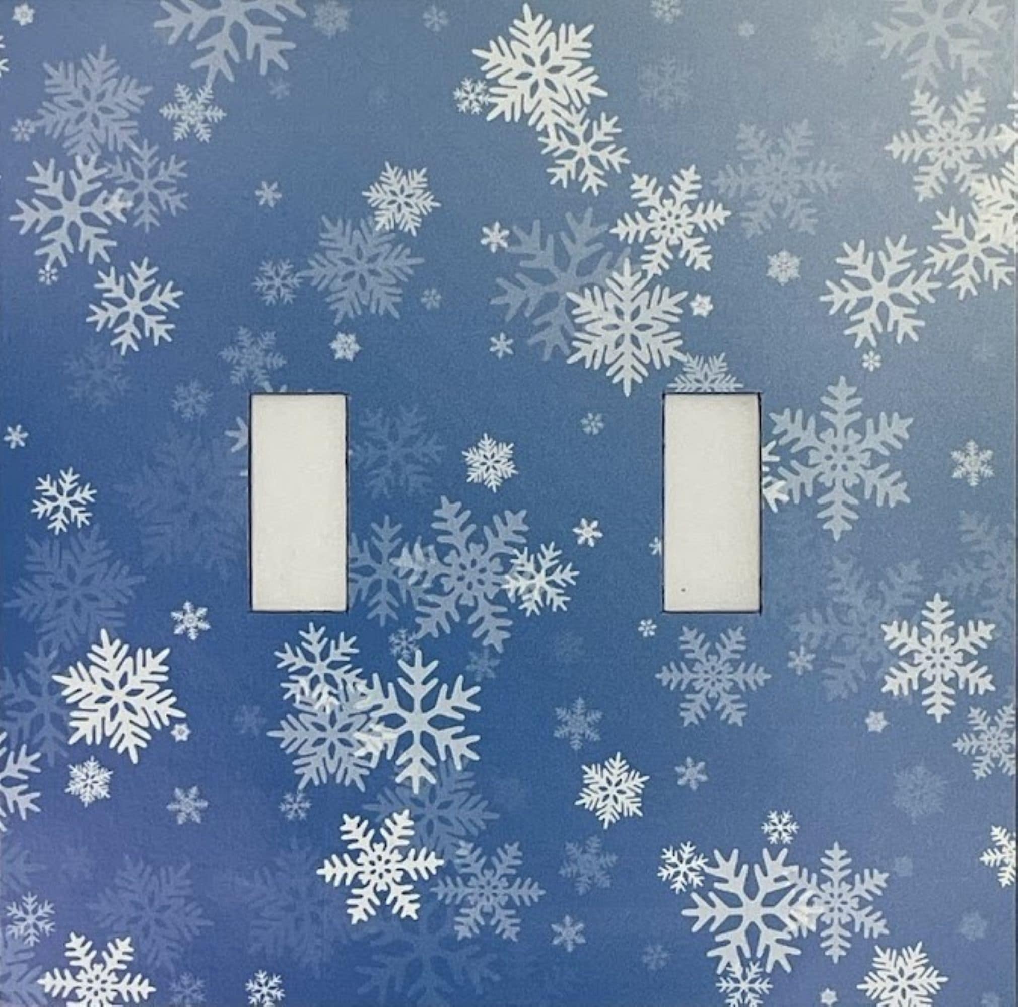 Switch Ups 423515 Insert 2 -Gang Jumbo Size Magnetic Snow Flakes Polyresin Indoor Toggle Wall Plate