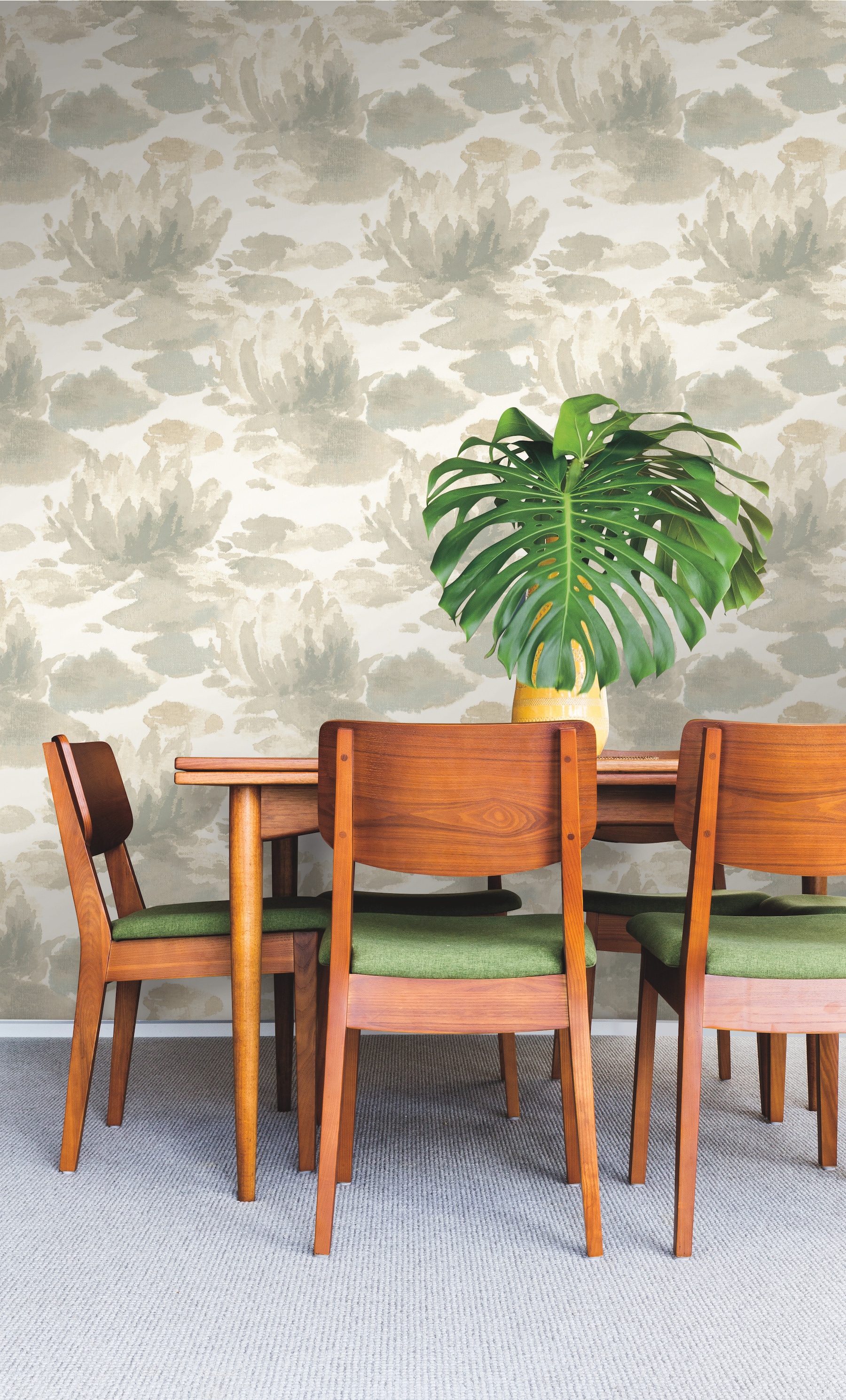 York Wallcoverings NA0524 Candice Olson Botanical Dreams 60.8-Sq. Feet Tan Non-woven Ivy/Vines Unpasted Wallpaper