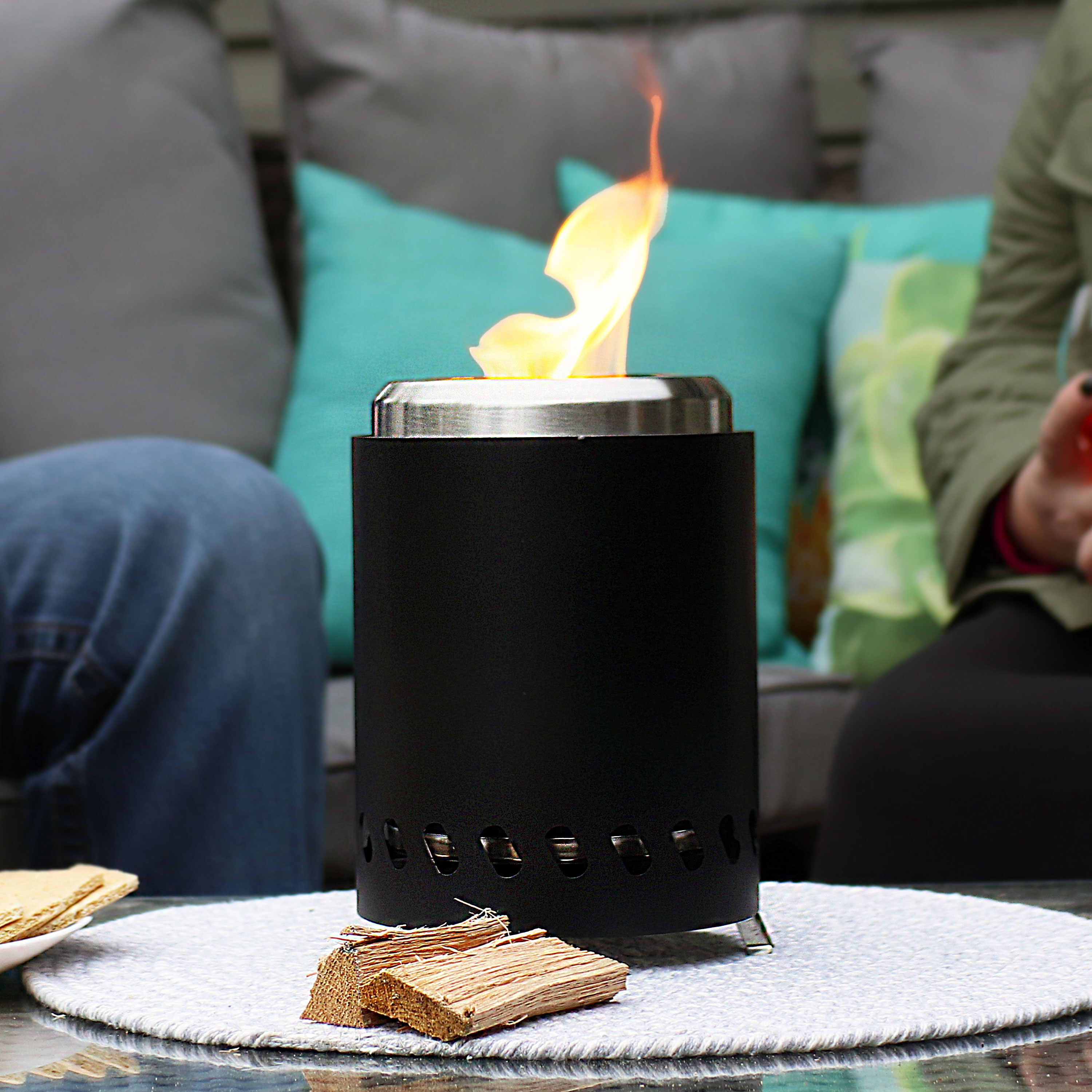 Sunnydaze Decor YK-847 5.5-in W Black Stainless steel Wood-Burning Fire Pit