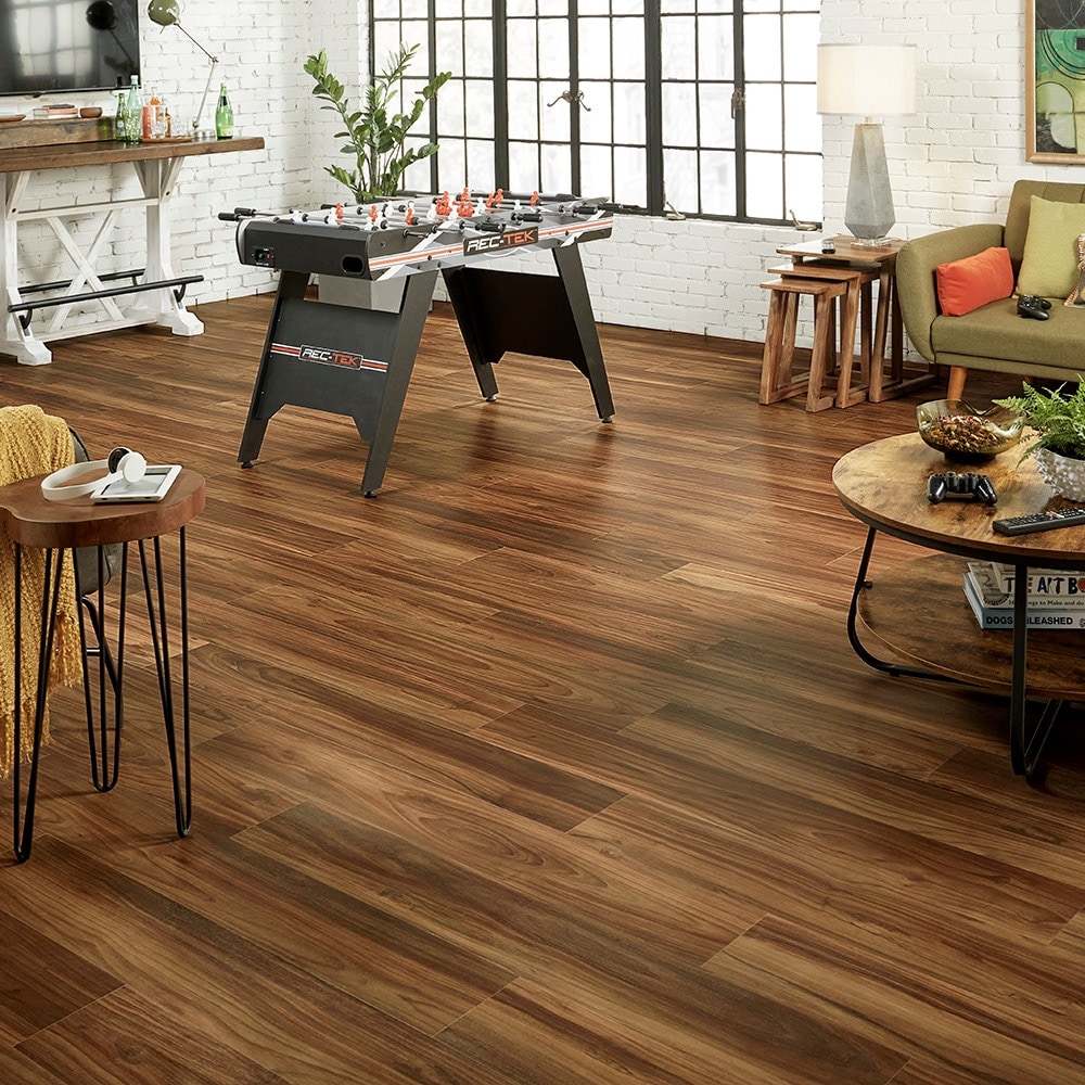 Pergo DuraCraft +WetProtect English Isle Oak 20-mil x 7-1/2-in W x 47-in L Waterproof Interlocking Luxury Vinyl Plank Flooring