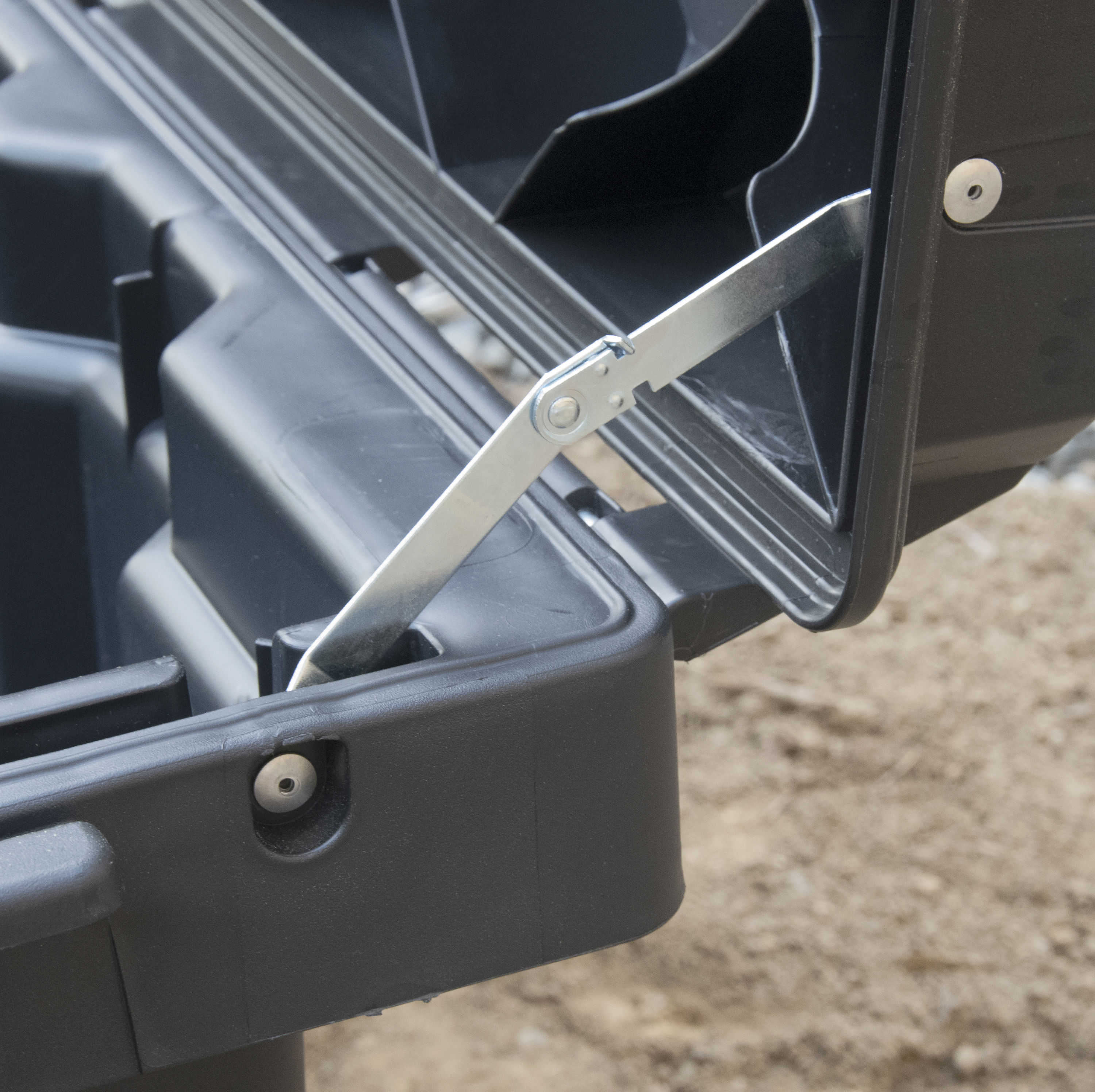 Blue Hawk 31.75-in Black Plastic Wheels Lockable Tool Box at
