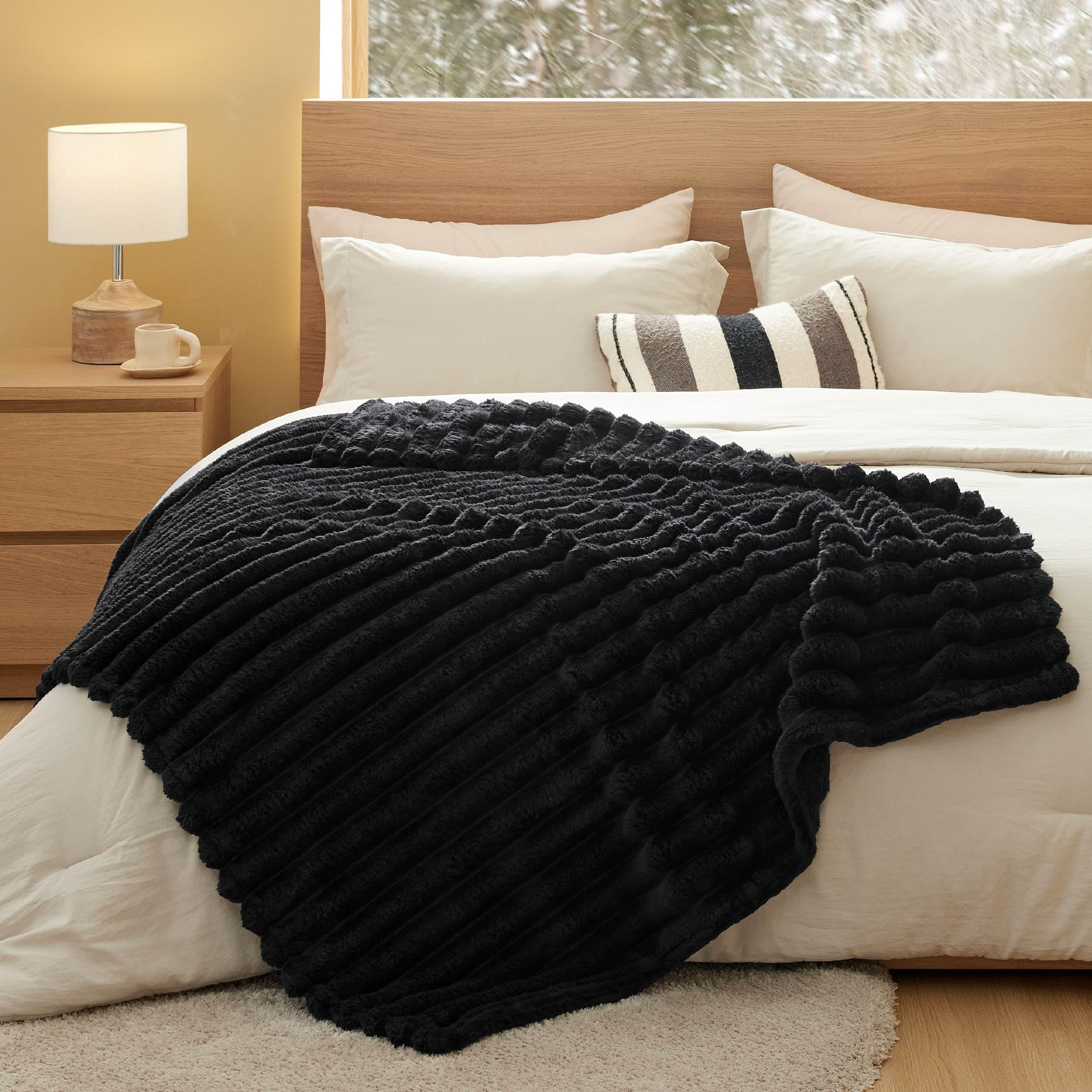 Bedsure Blanket 60x80inch Black