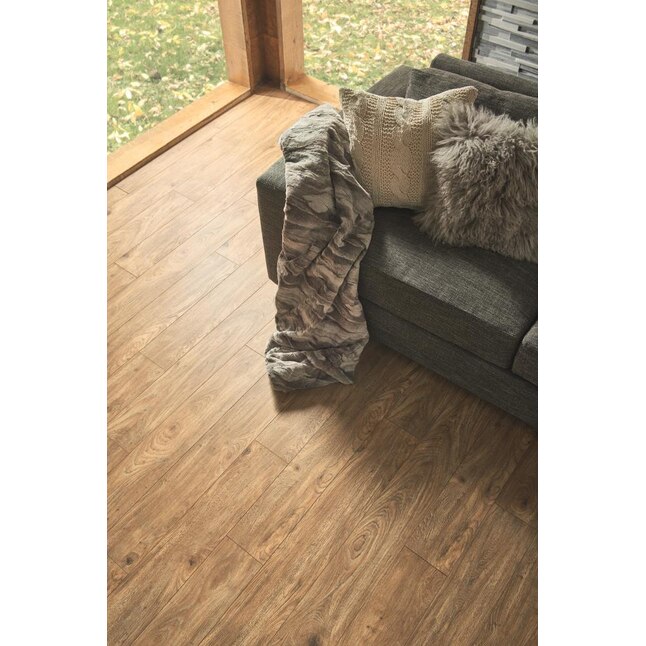 American Heritage Hollow Way Hickory 12 Mm Thick Water Resistant Wood Plank Laminate Flooring Sample In The Samples Department At Com - Home Decorators Collection Antique Brushed Oak Washed