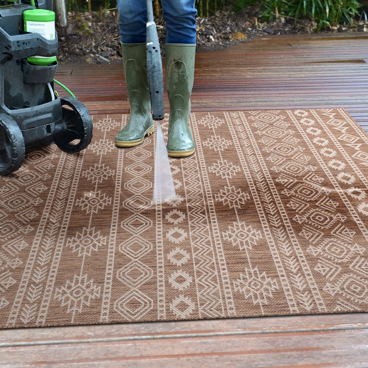 Brown and Beige Geometric Flat Woven Synthetic Area Rug 5' x 7'