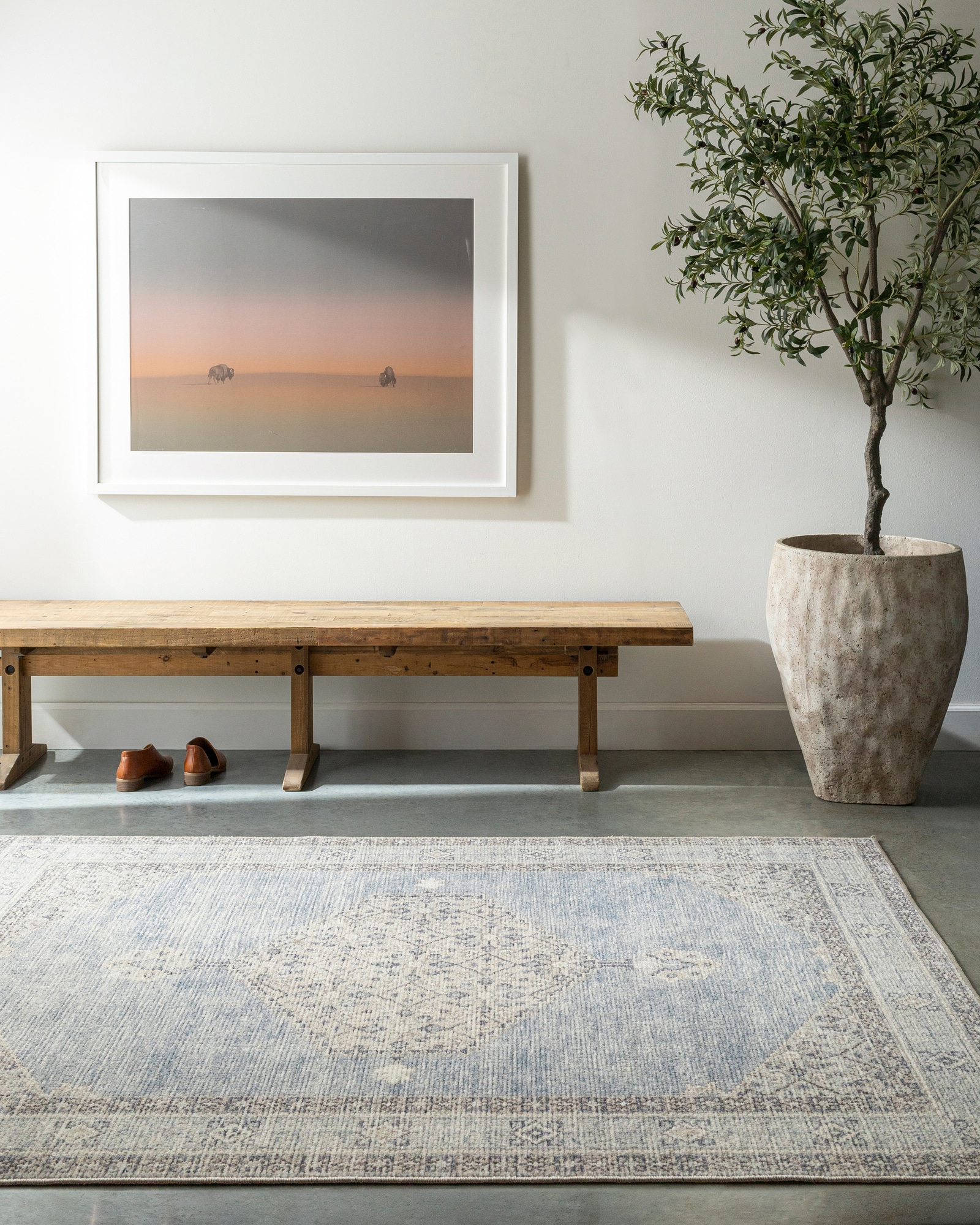 Coastal Charm Dusty Blue Medallion Synthetic Area Rug, 3'11" x 5'7"