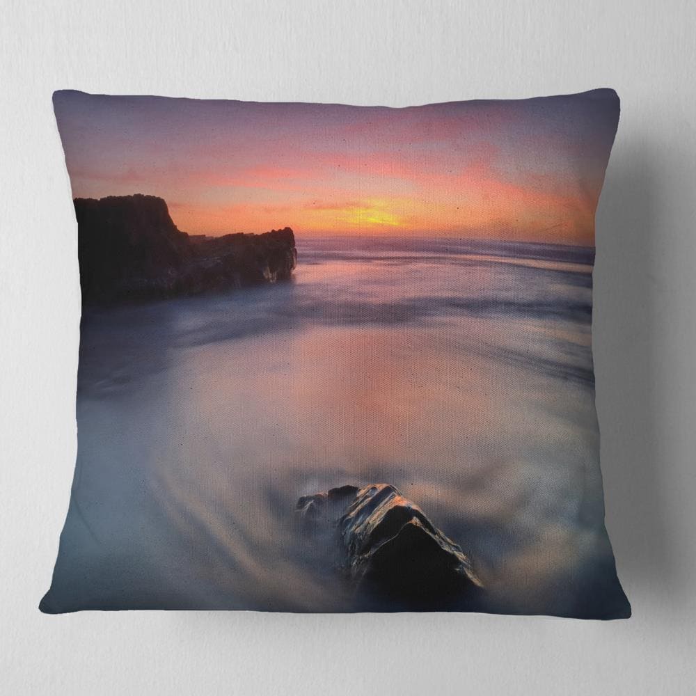 Designart CU10692-18-18 18-in x 18-in Multiple Colors Indoor Decorative Pillow