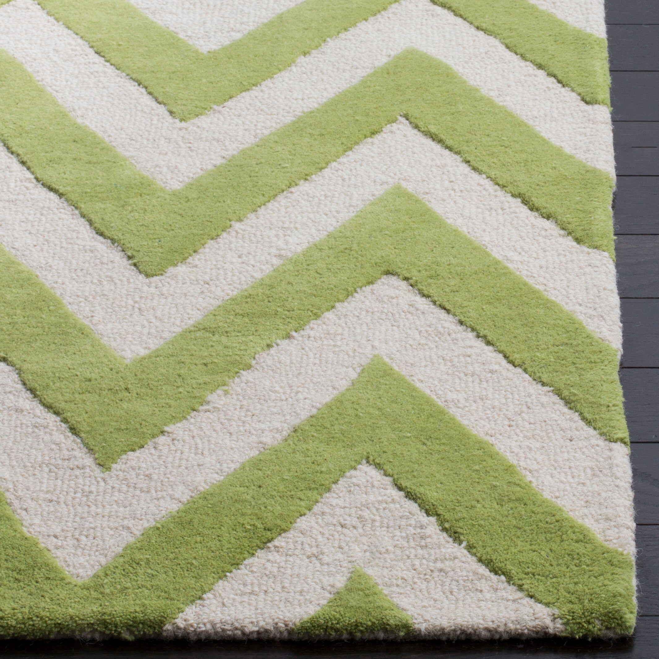 Safavieh CAM139T-28 rugs - View #4
