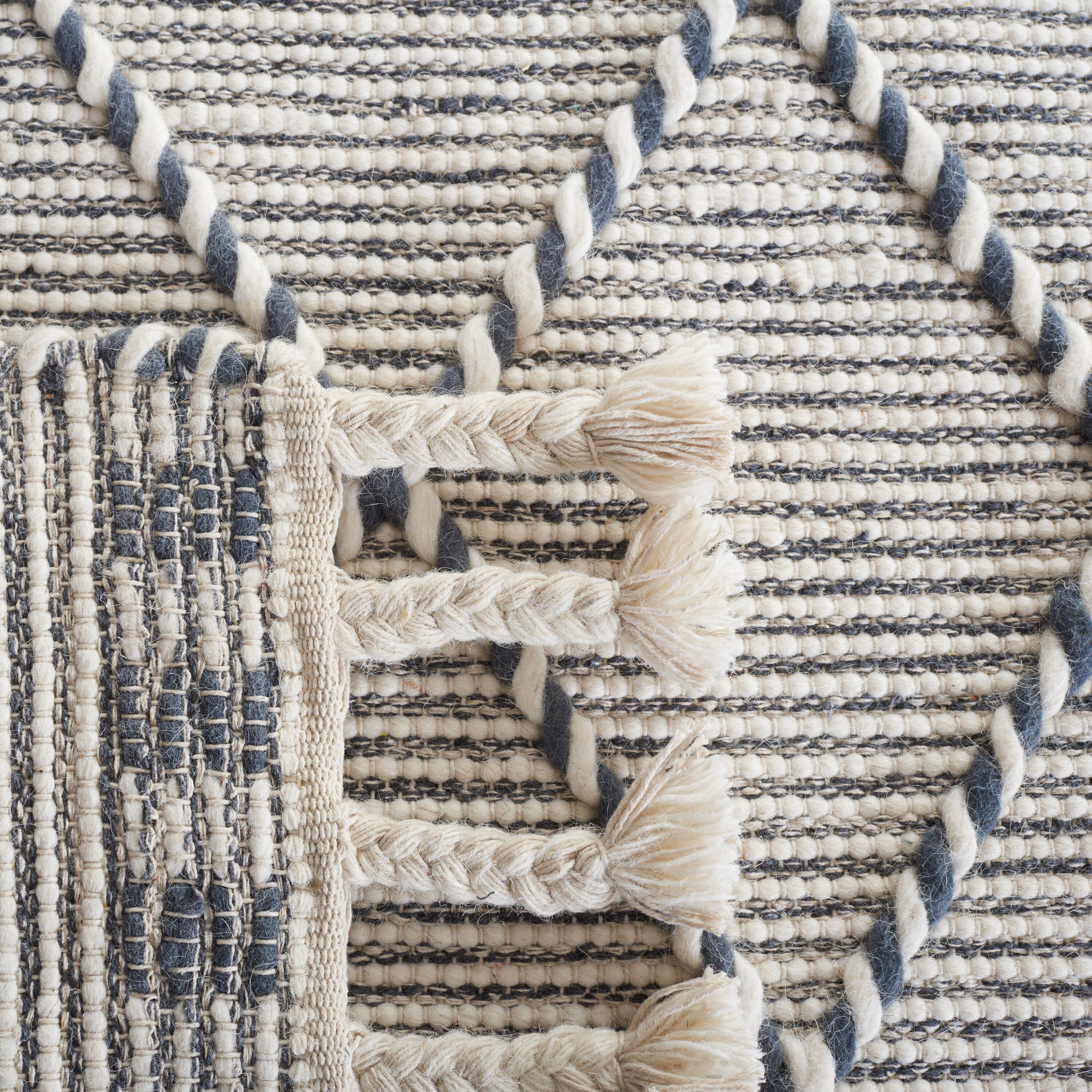 Safavieh VRM161G-4 rugs - View #3