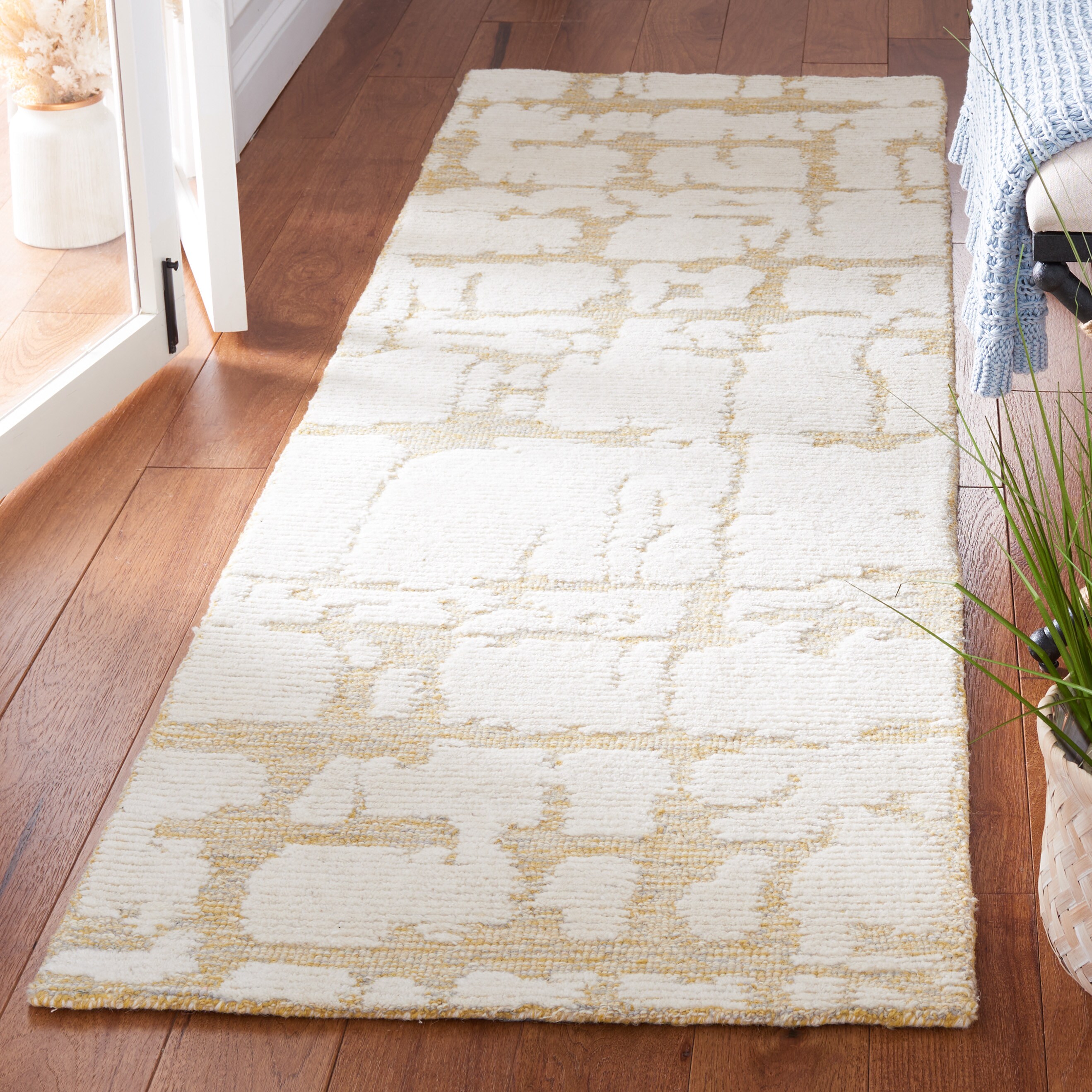 Safavieh MSR4533D-28 rugs - View #2
