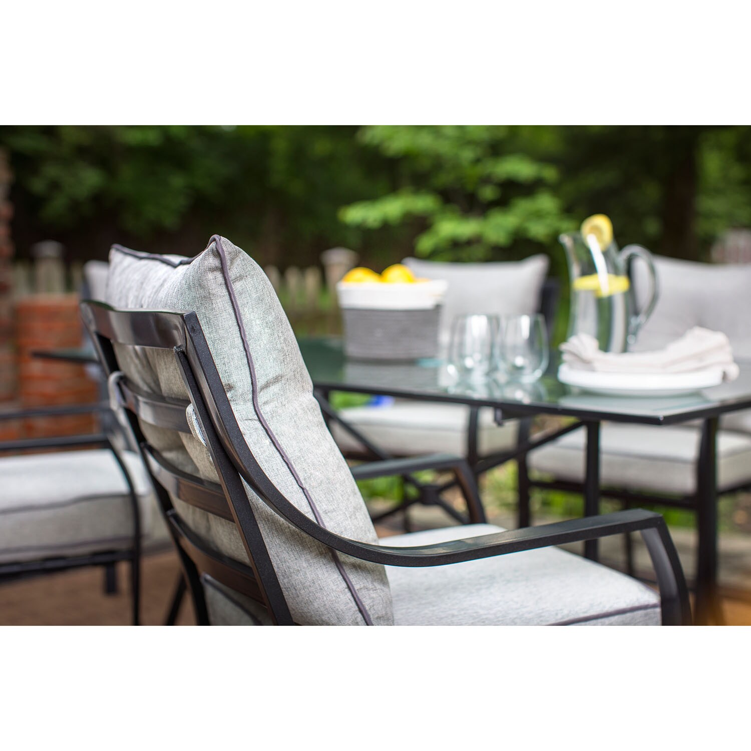 Hanover LAVDN7PC-SU Patio-Dining-Sets - View #13