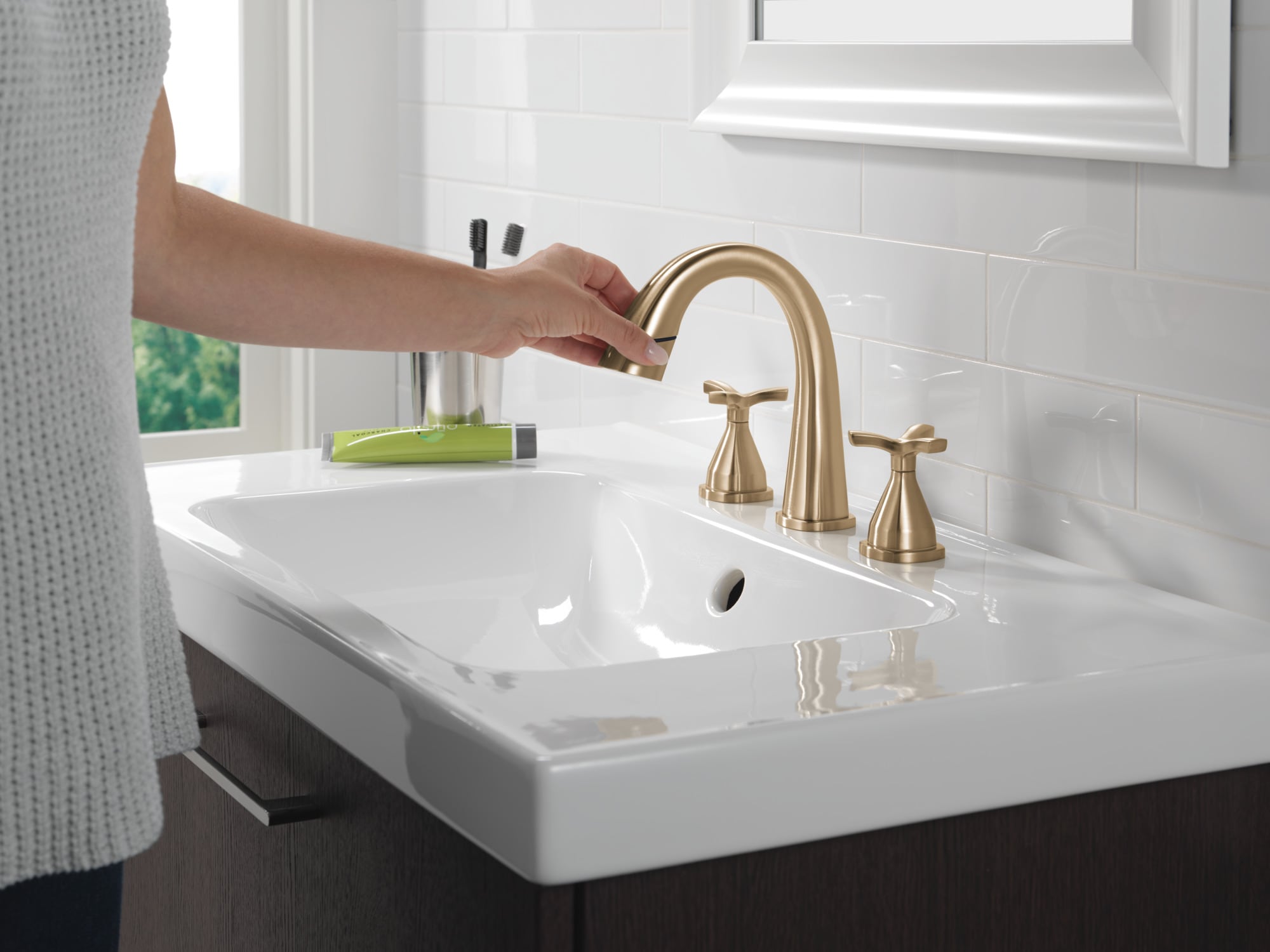 Delta 357756-CZPD-PR-DST Lavatory-Faucets - View #12