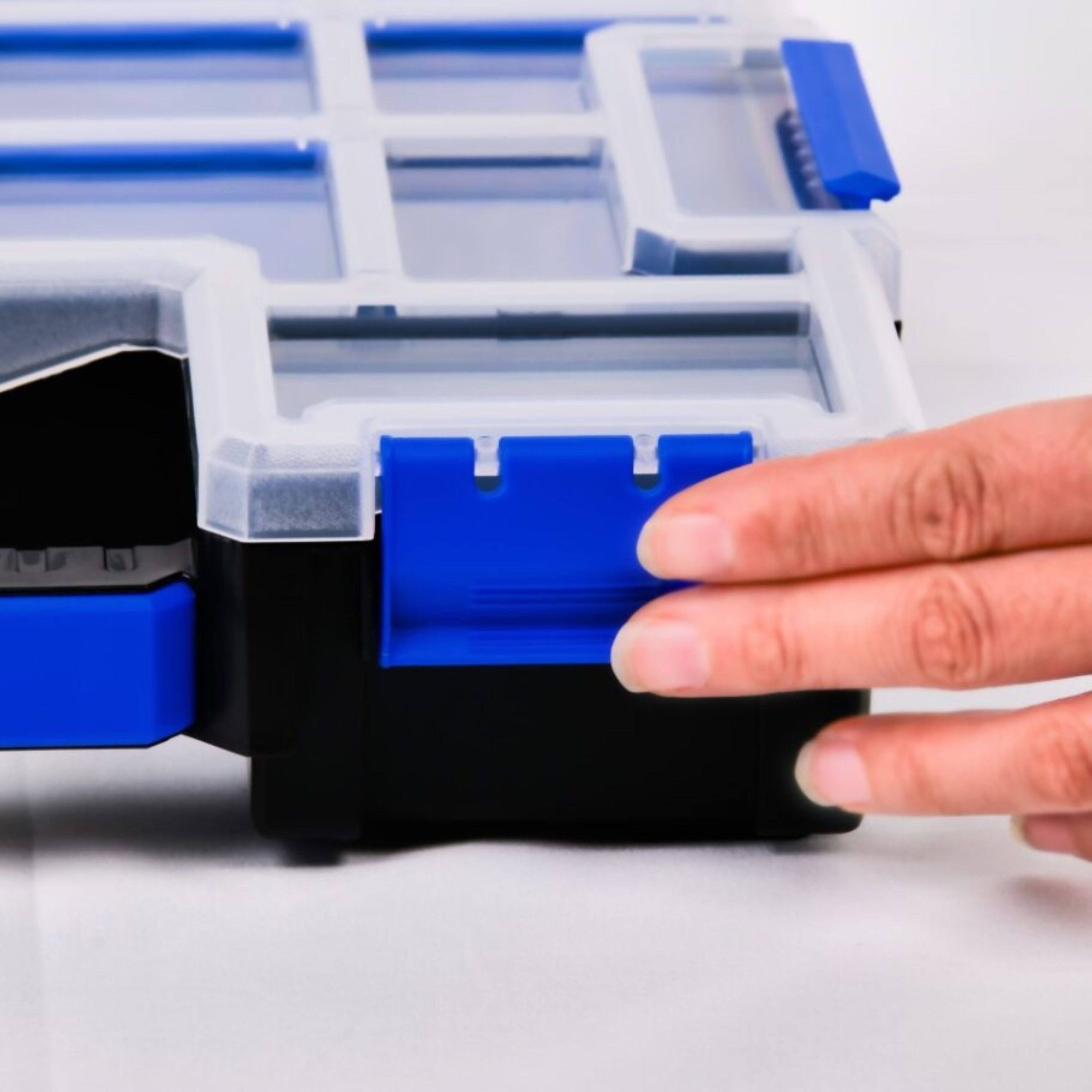 Kobalt KUDC104 Part-Trays - View #8