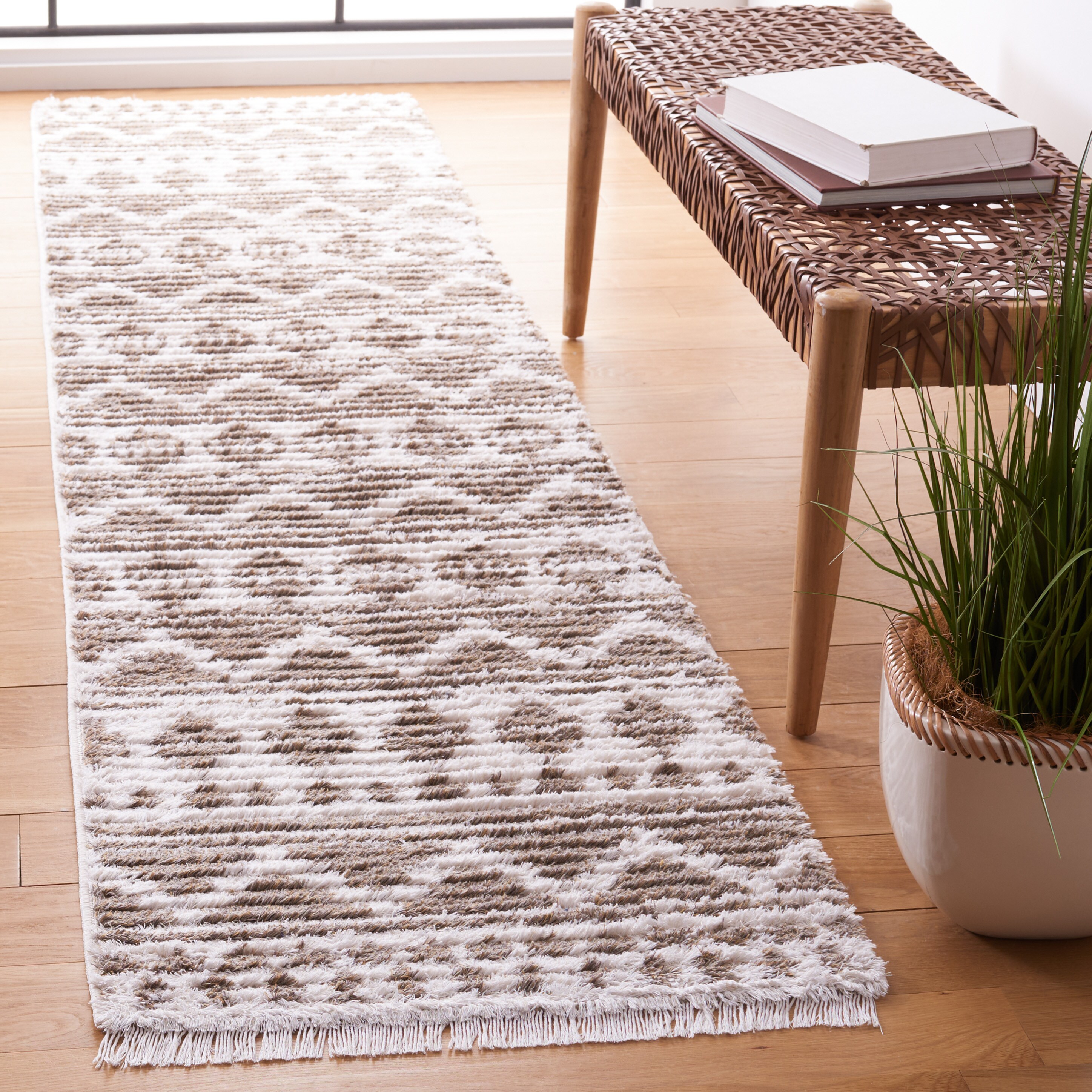 Augustine Agt847E Taupe Ivory 2ft x 9ft Runner Rug