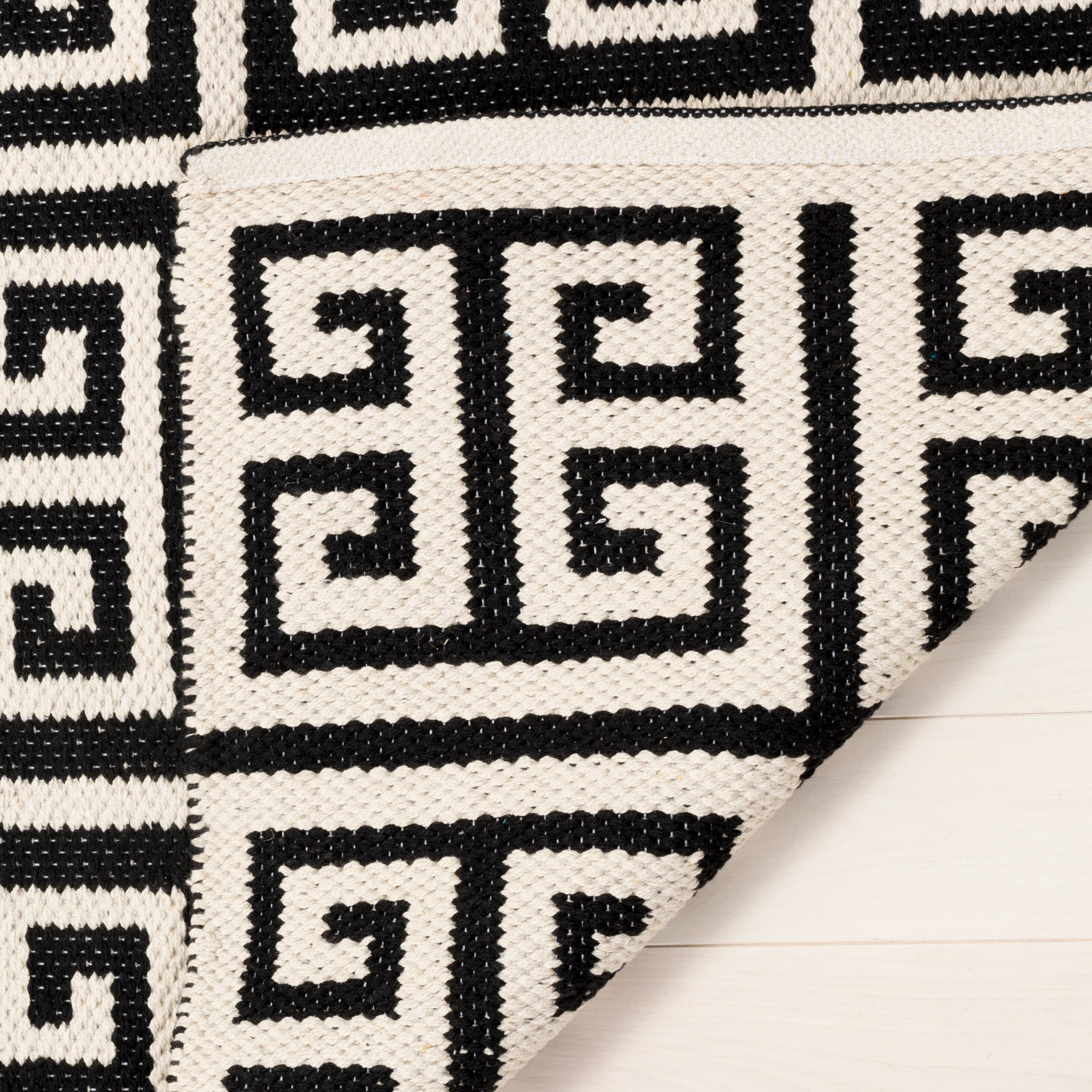 Safavieh MTK724D-6R rugs - View #4