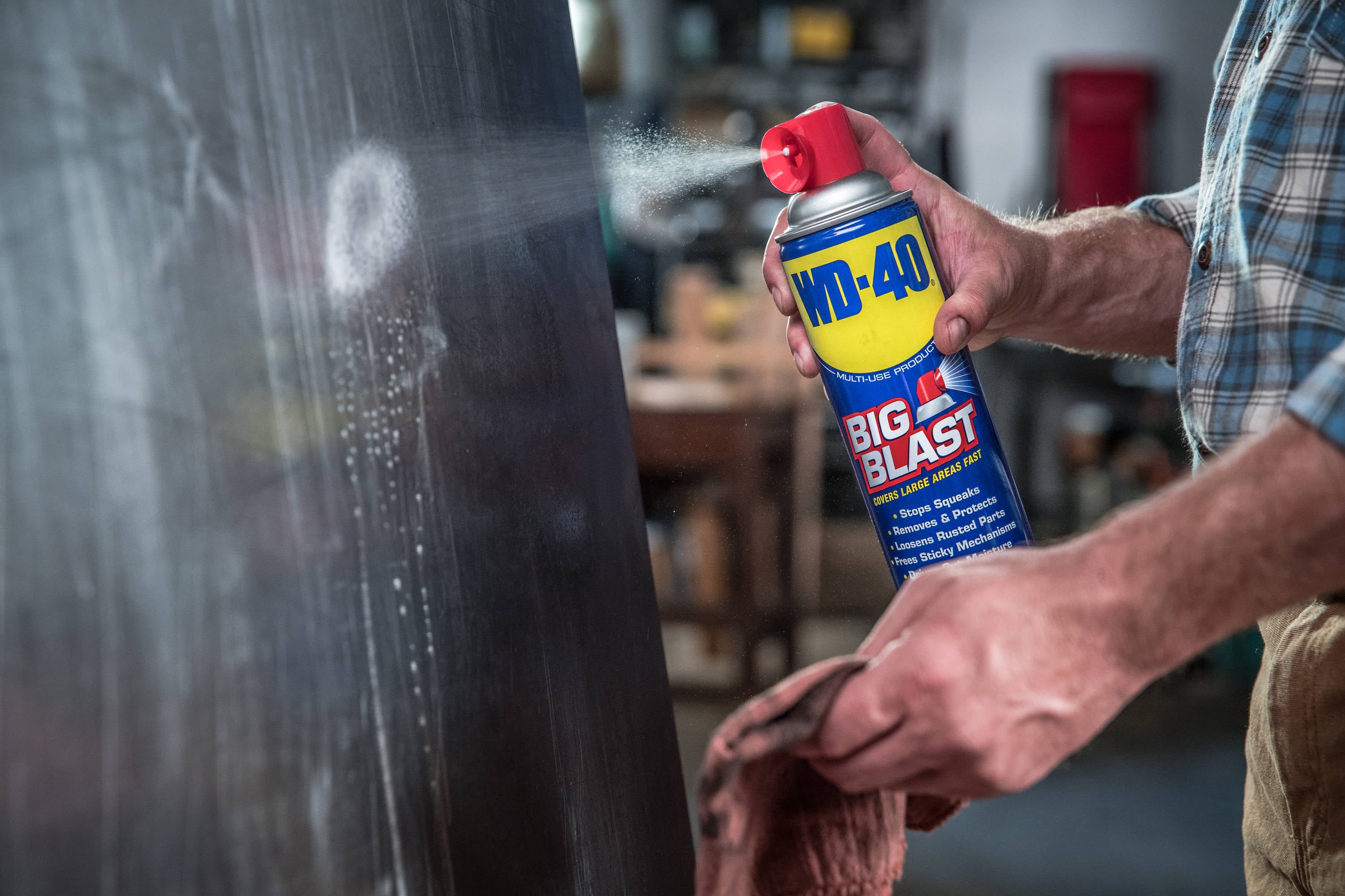 WD-40 18-oz Multi-use Product with Big-blast Spray in the Hardware ...