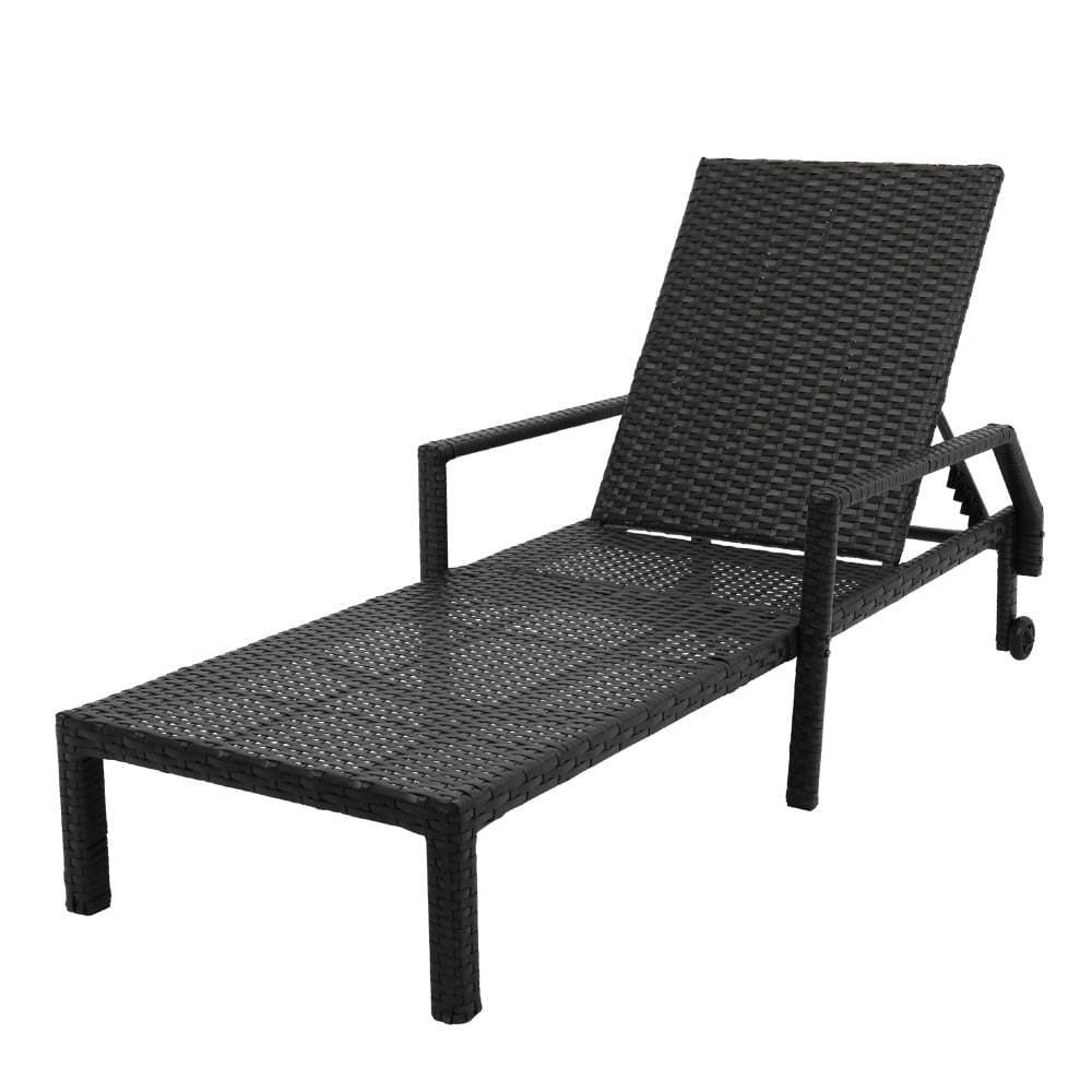 Lowes wicker 2024 lounge chairs