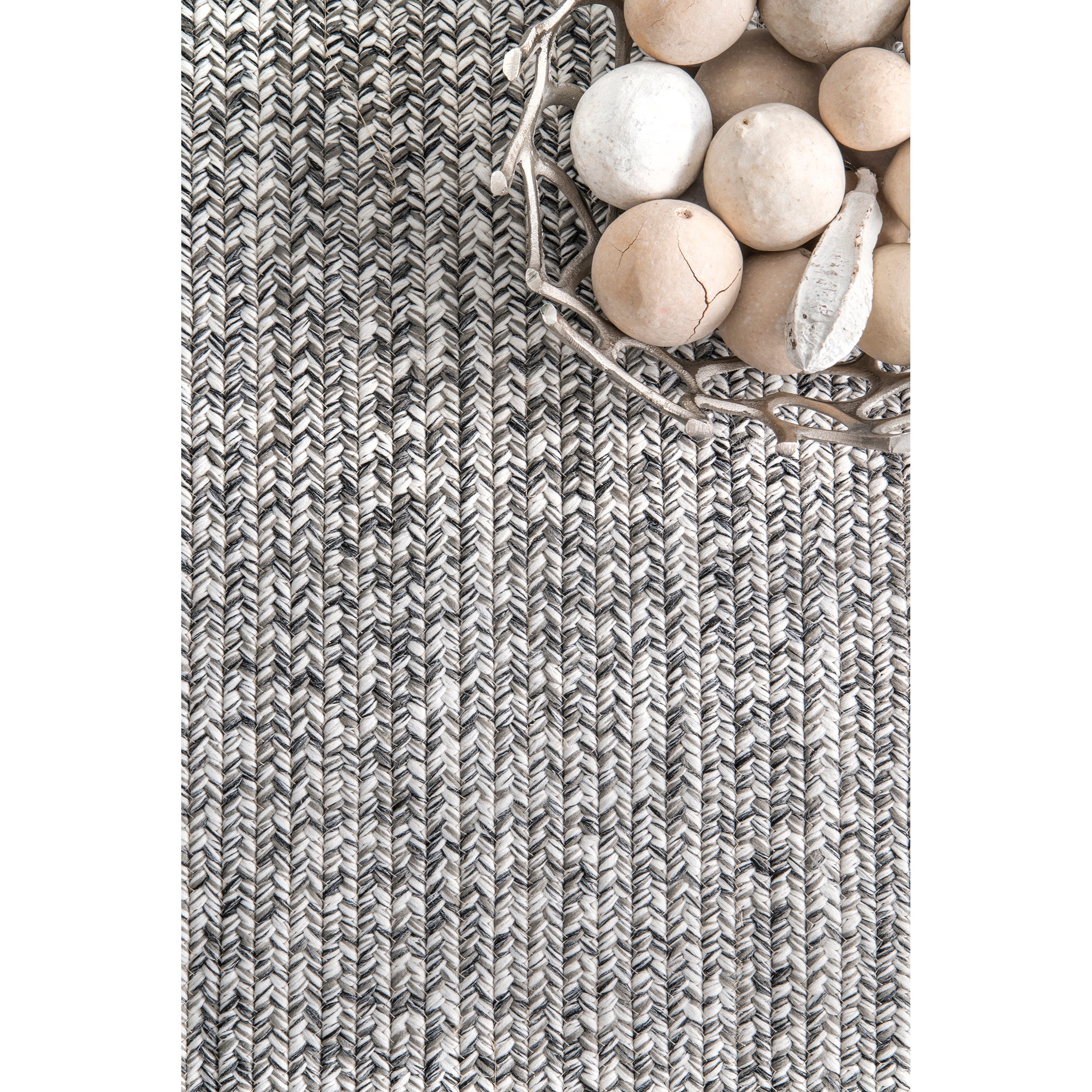 nuLOOM 3 X 5 (ft) Braided Salt and Pepper Indoor/Outdoor Solid