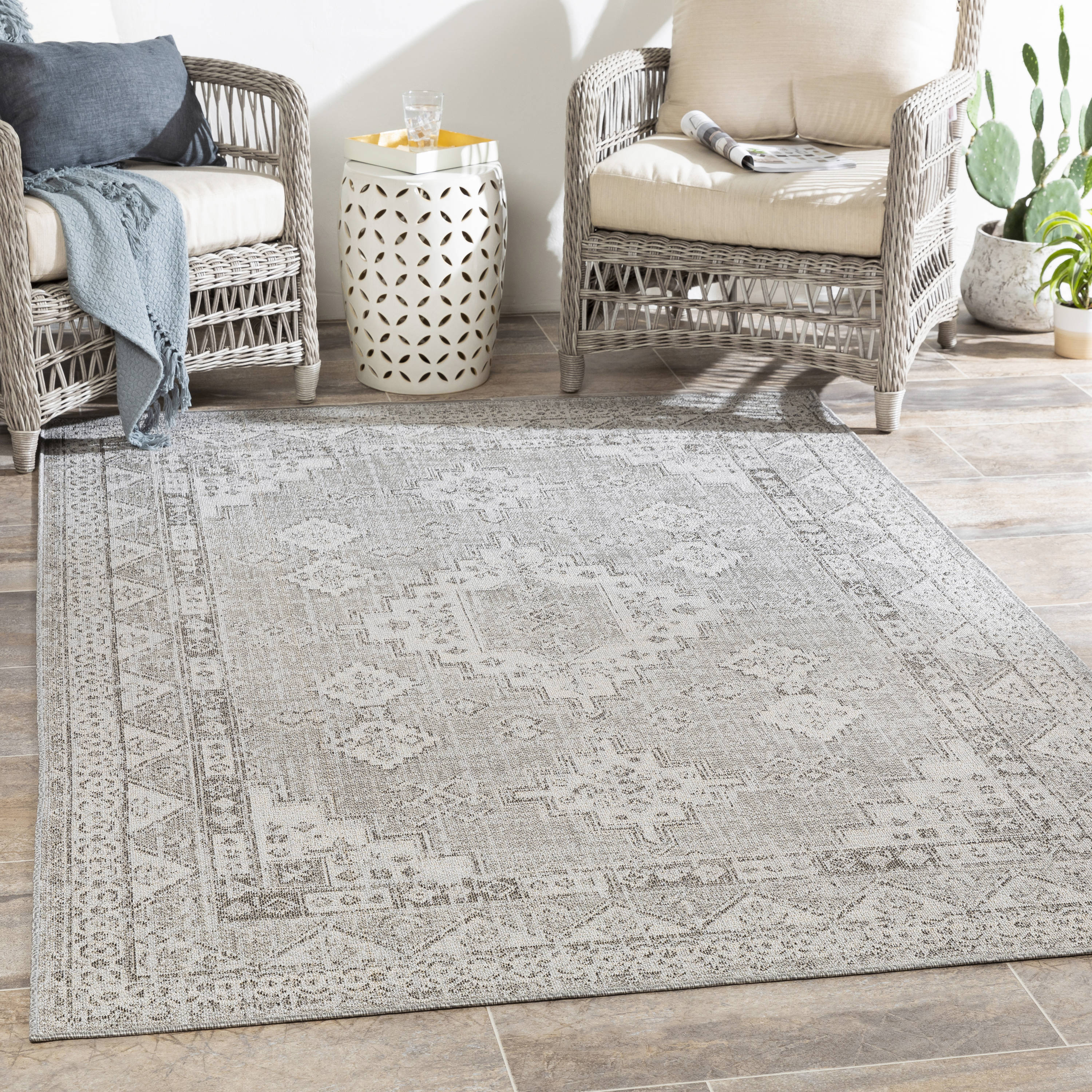 Surya VRD2314-710102 rugs - View #2
