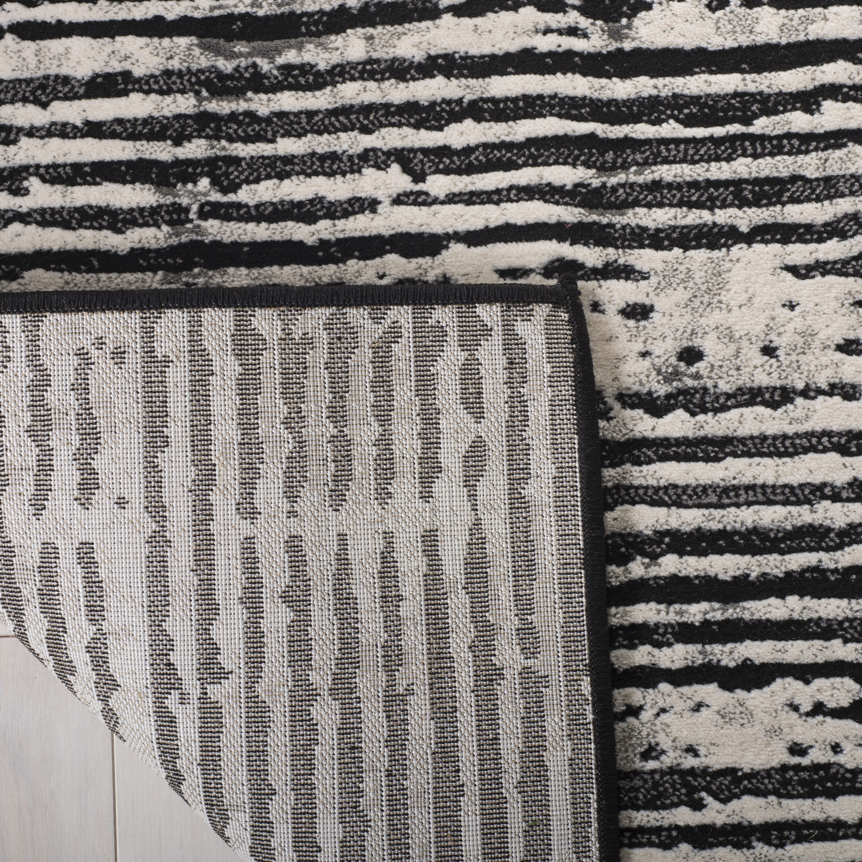 Safavieh LUR188Z-28 rugs - View #3